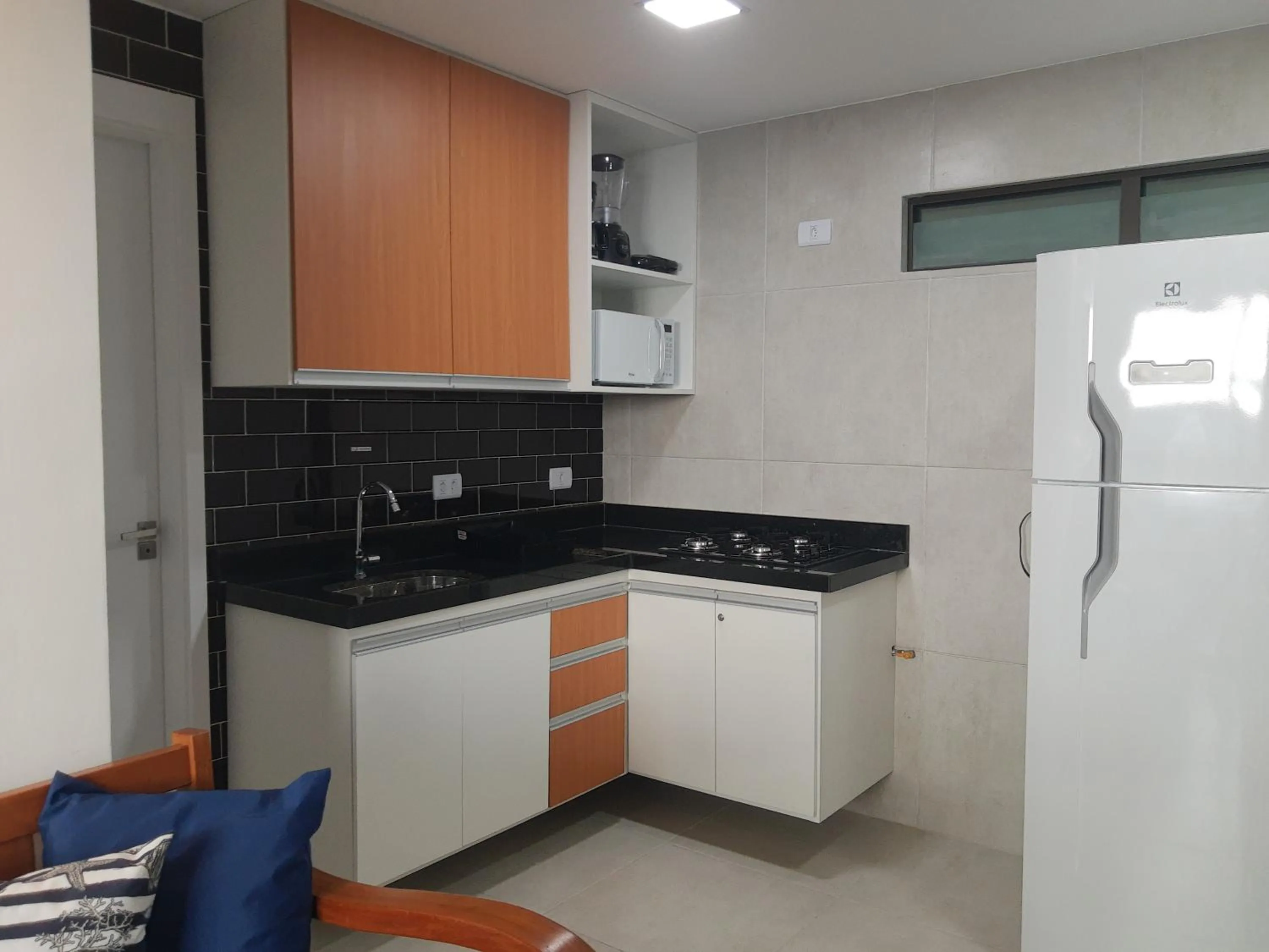 Kitchen or kitchenette in No centro de Porto de Galinhas Praia Flats Temporada - Porto Blue 03