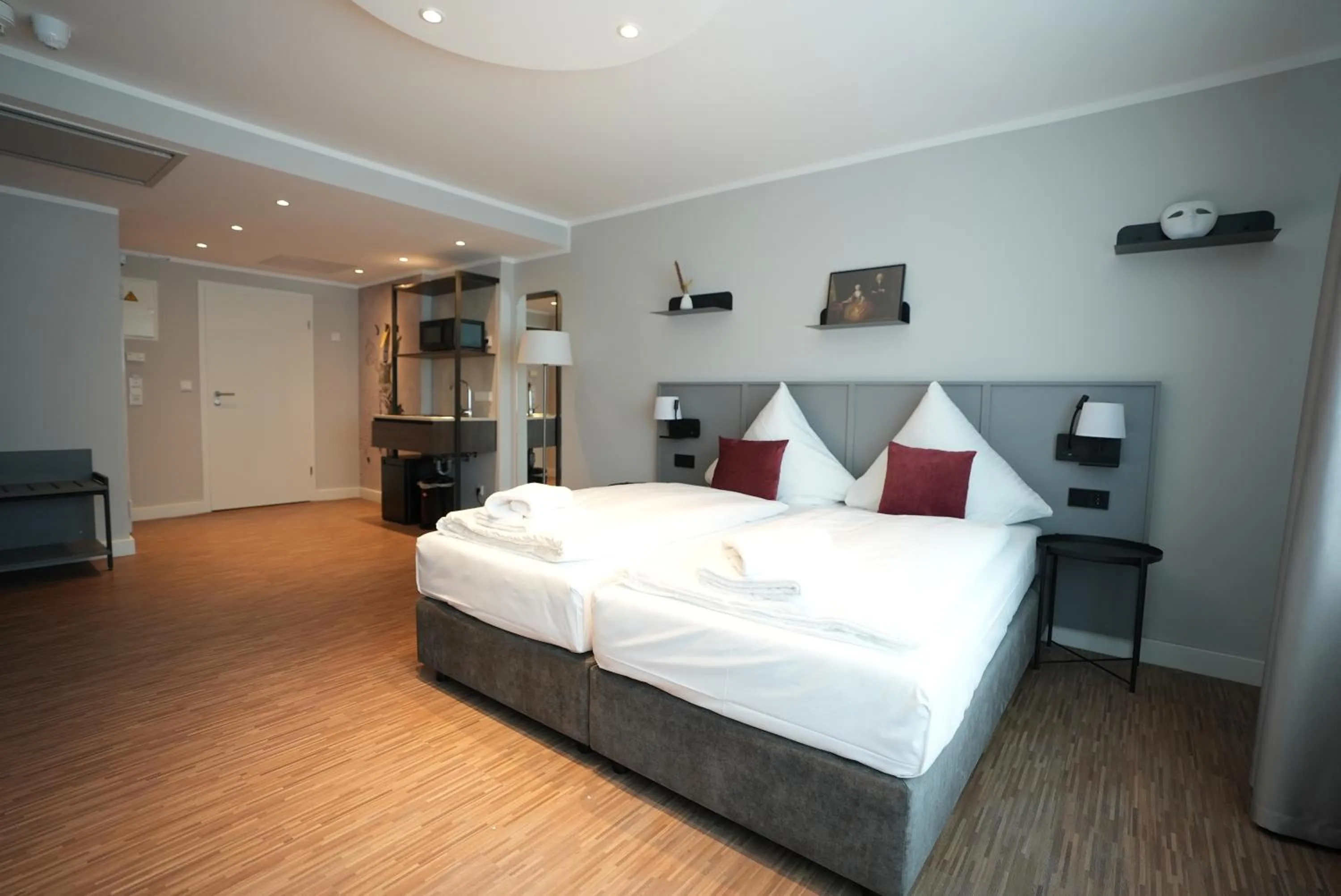 Photo of the whole room, Bed in Boutique Kaiser - Hotel & Apartments