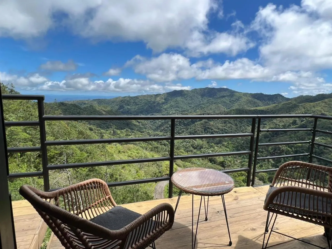 Mountain view in Nomada Republic Hotel El valle