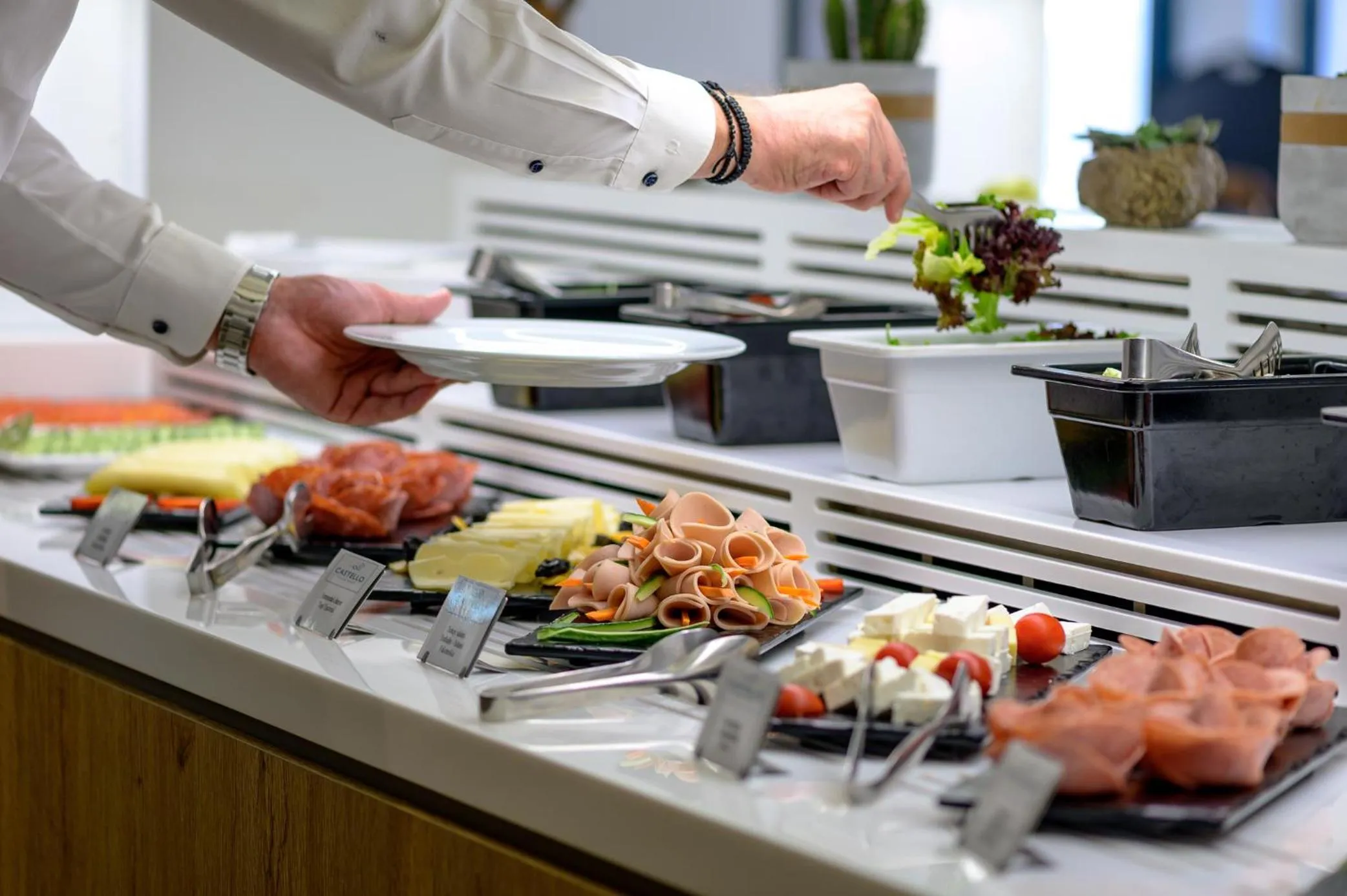 Meals in Castello Village Resort