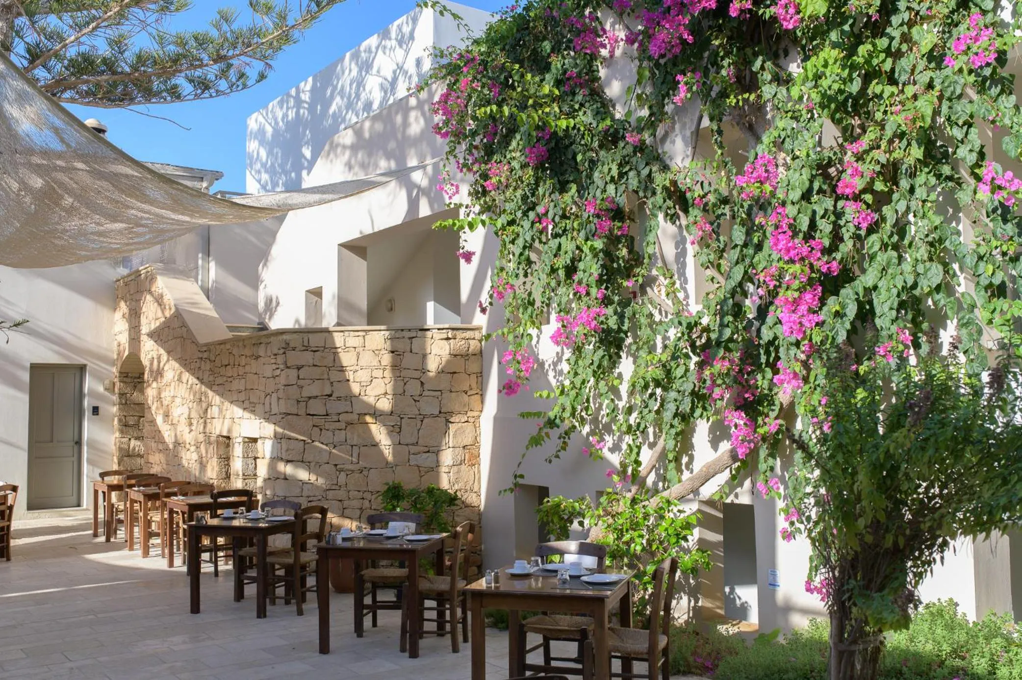 Restaurant/places to eat in Castello Village Resort