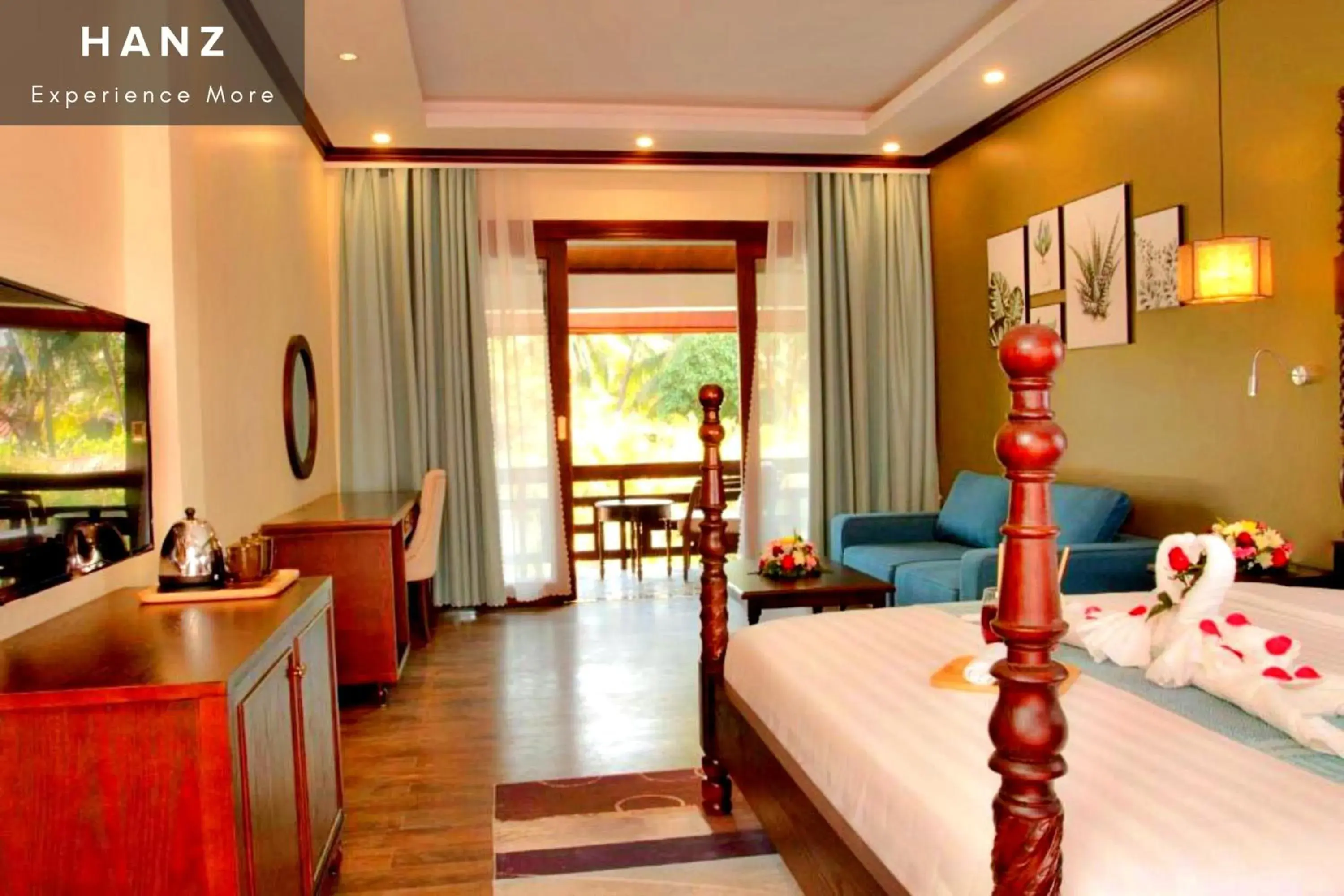 Bed in Sunrise Hotel Luang Prabang MekongRiver Bed in Sunrise Hotel Luang Prabang MekongRiver