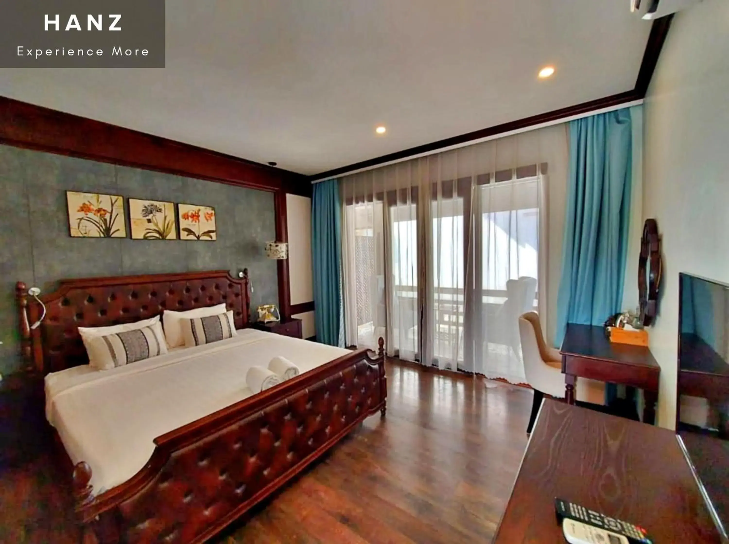 Deluxe Double or Twin Room with Garden View in Sunrise Hotel Luang Prabang MekongRiver Deluxe Double or Twin Room with Garden View in Sunrise Hotel Luang Prabang MekongRiver