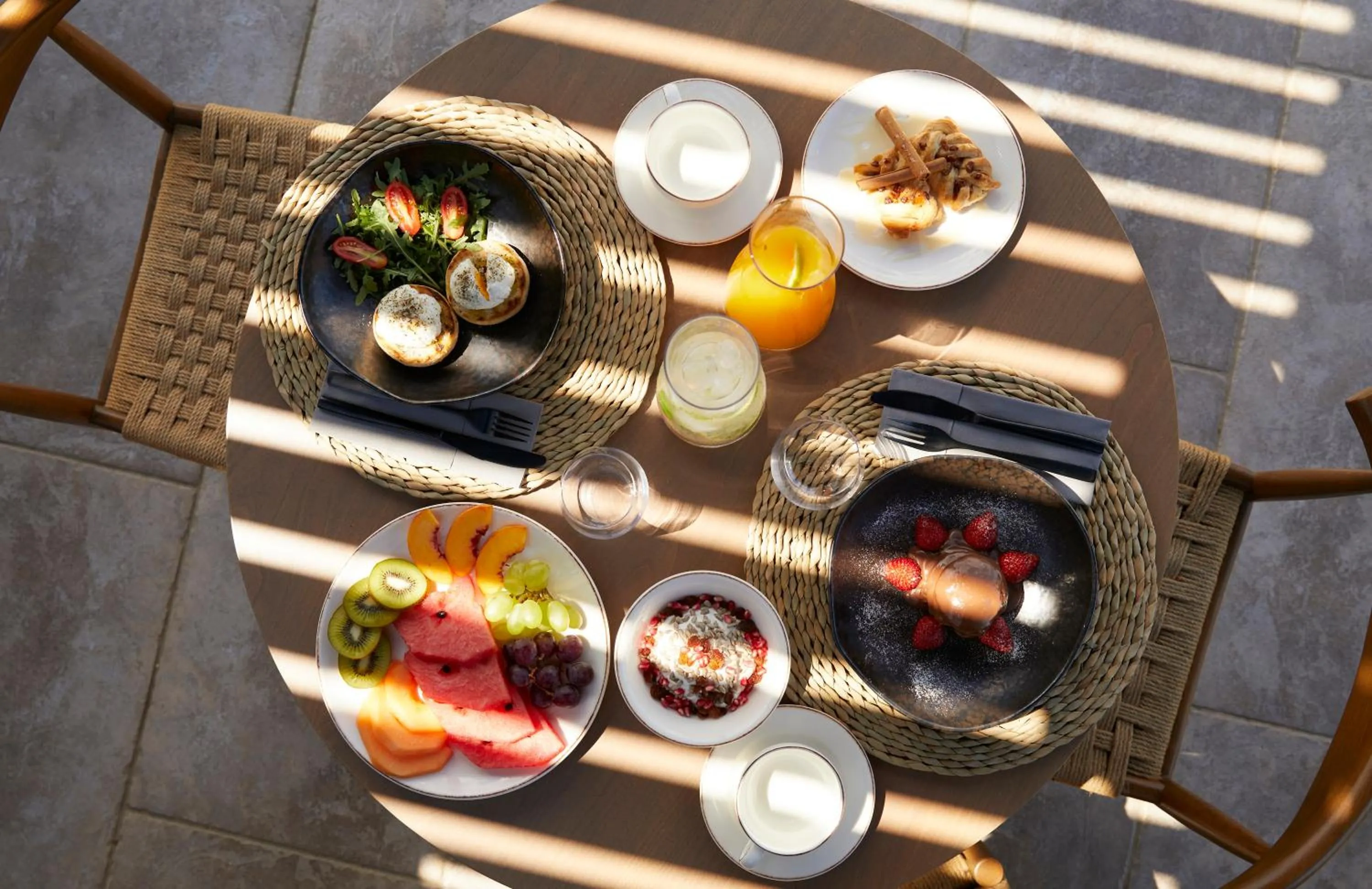 Restaurant/places to eat in Asterion Suites & Spa - Designed for Adults