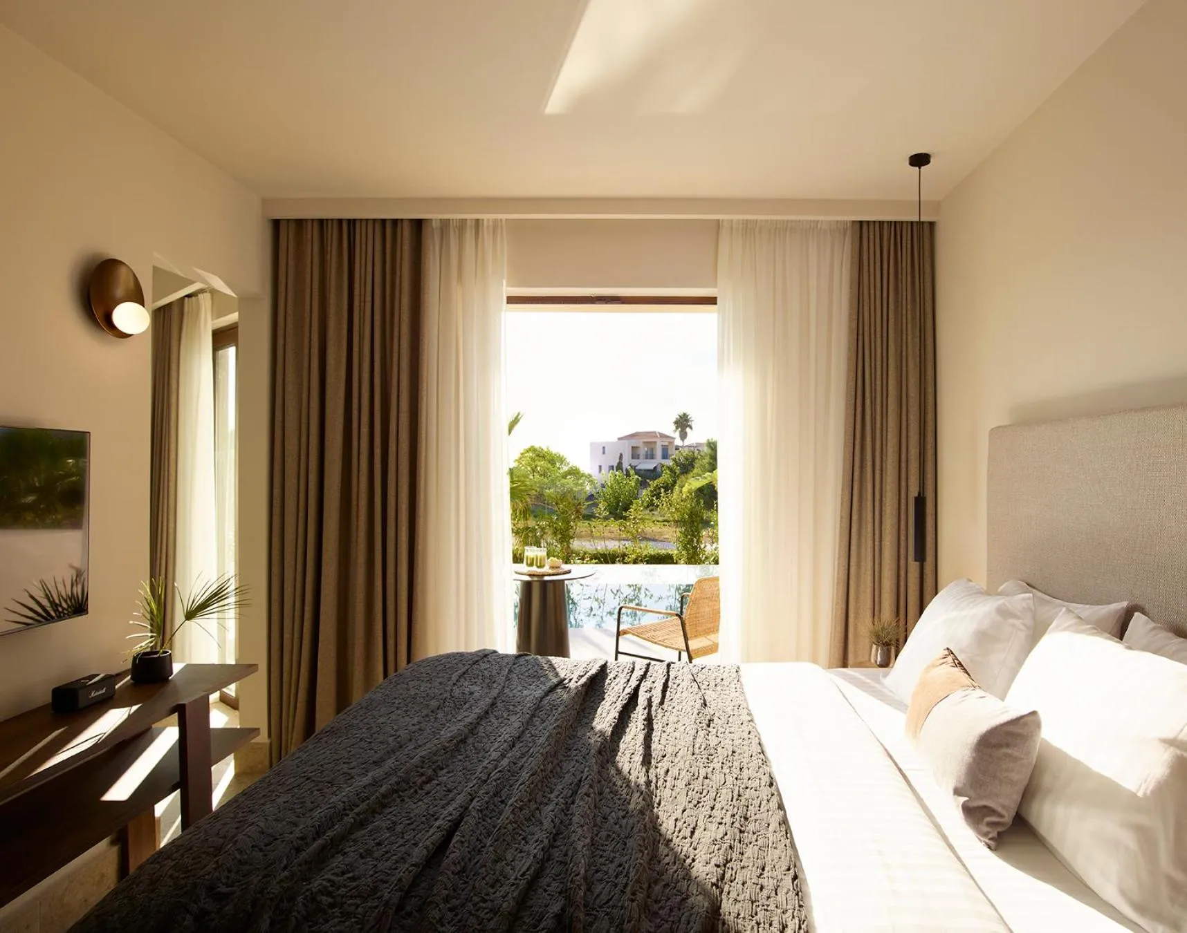 Bedroom, Bed in Asterion Suites & Spa - Designed for Adults