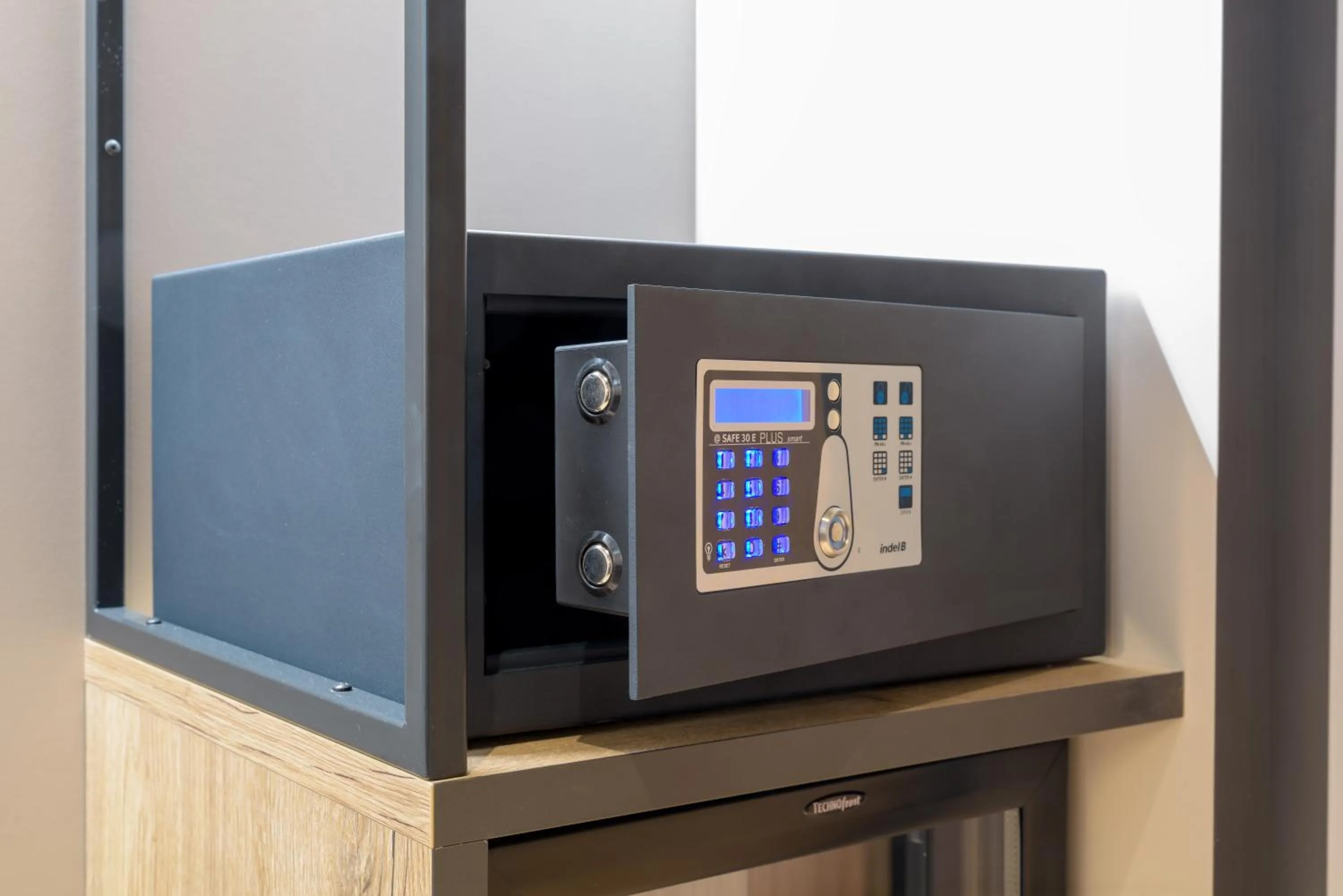 safe in Hotel Leonessa