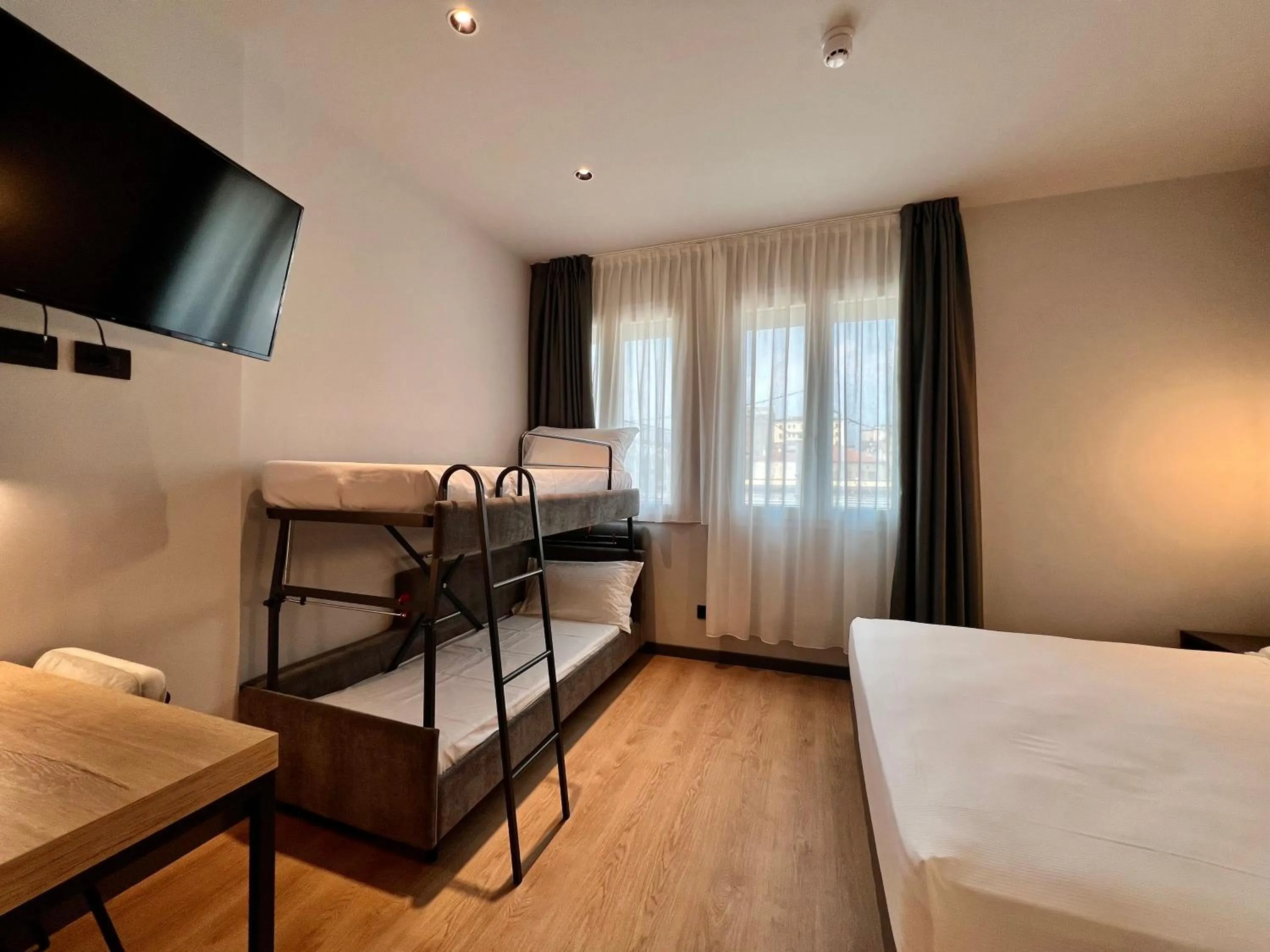 Bedroom, Bed in Hotel Leonessa