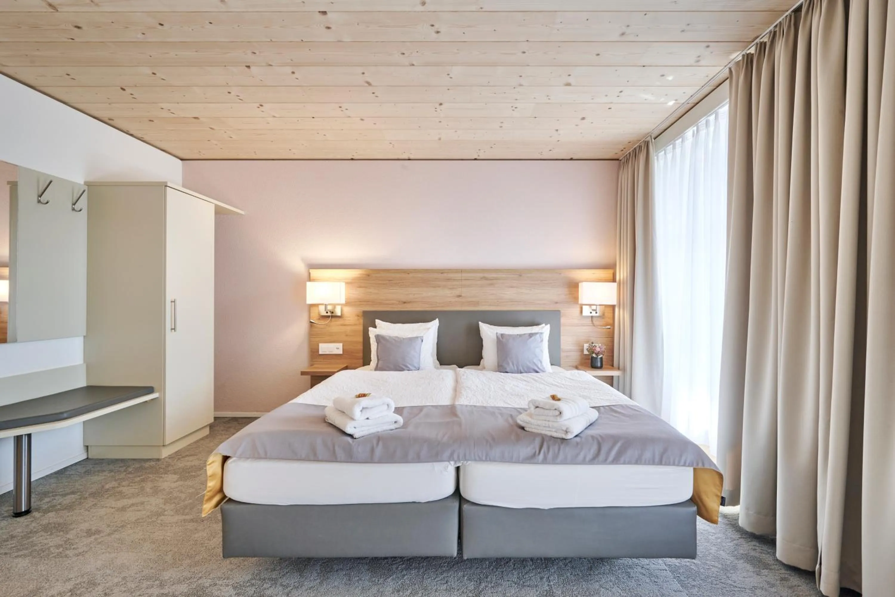 Bed in Aparthotel Krone - Self Check-In