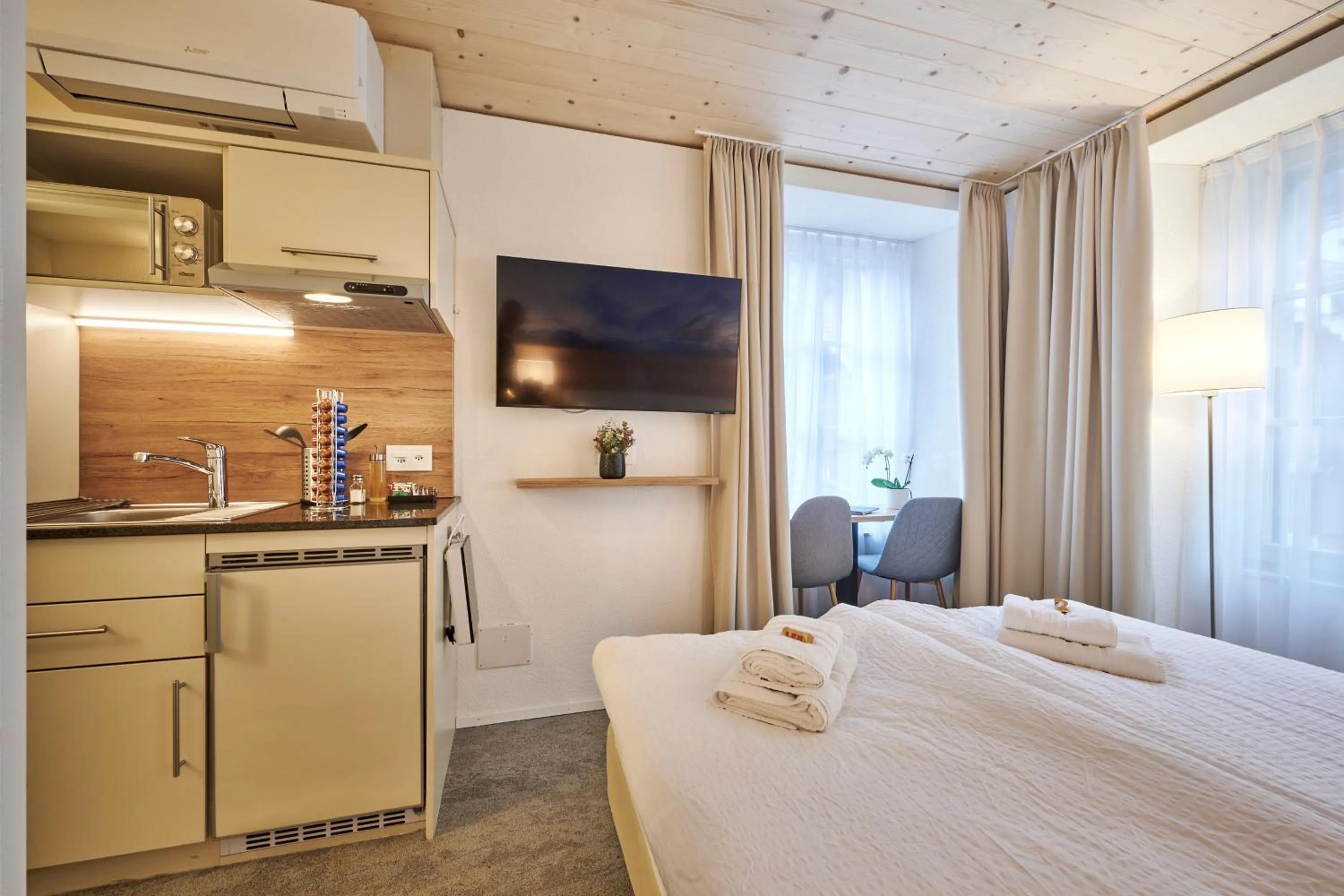 Bed in Aparthotel Krone - Self Check-In