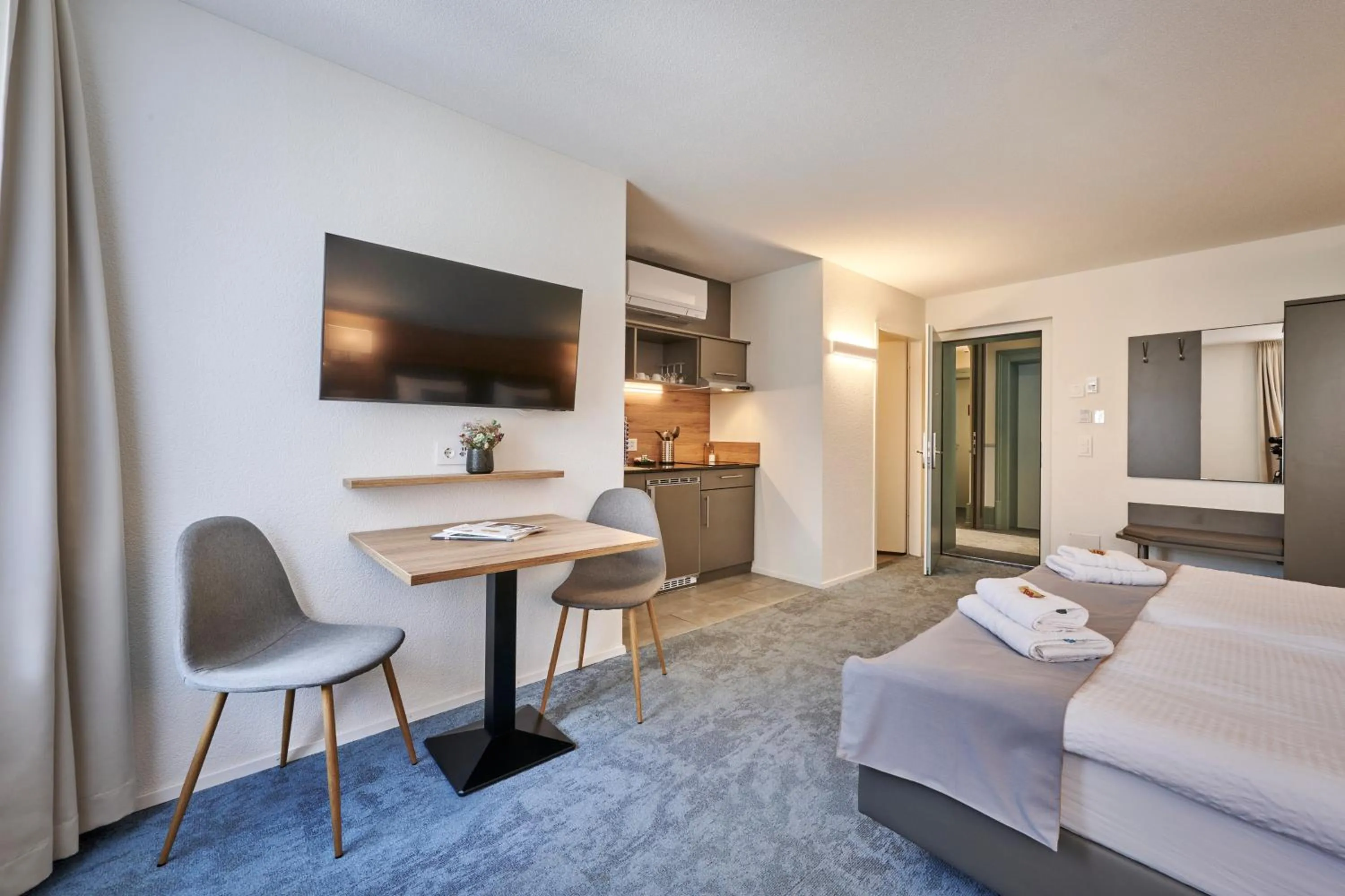 Bed in Aparthotel Krone - Self Check-In