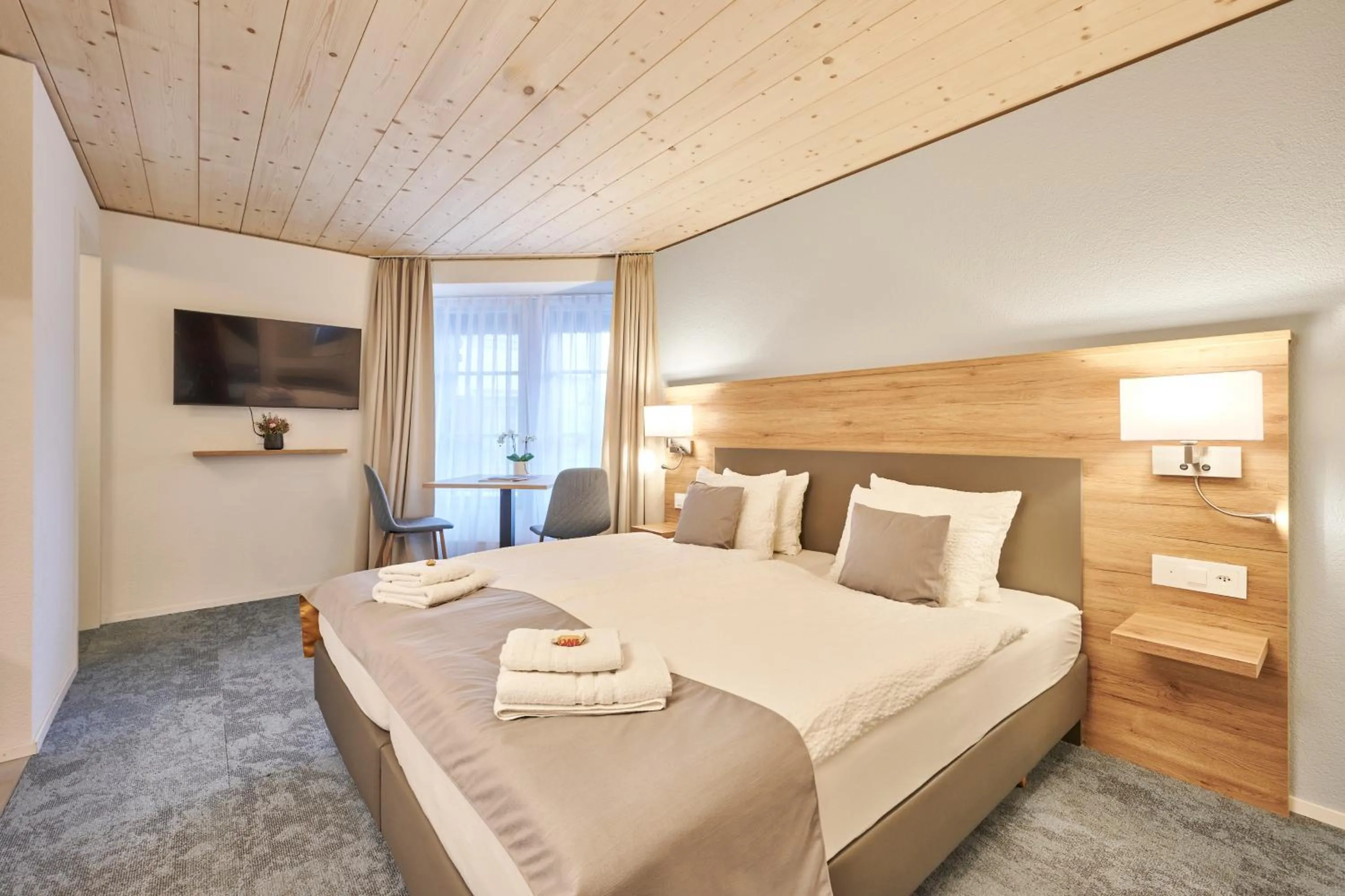 Bed in Aparthotel Krone - Self Check-In