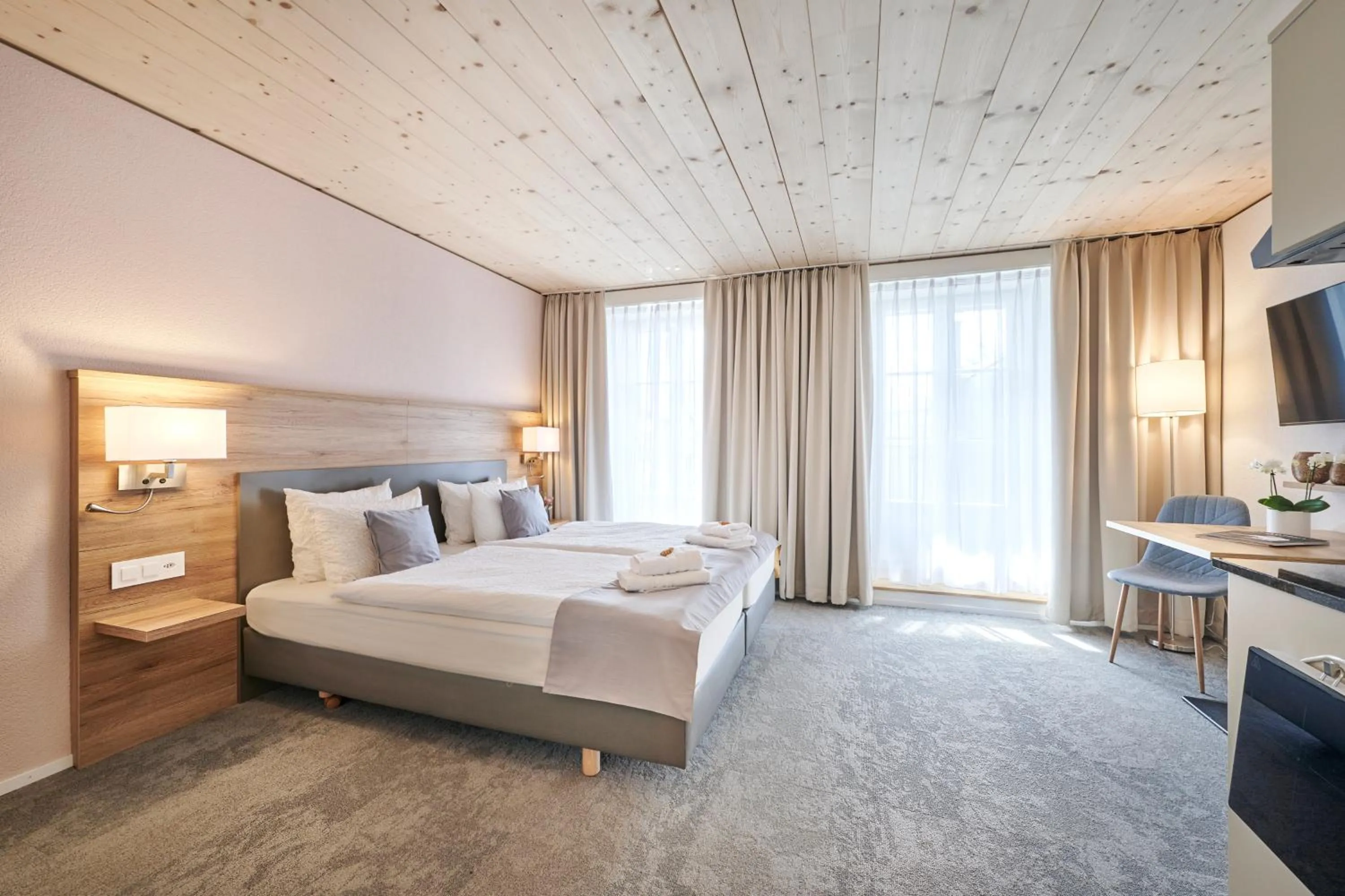 Bed in Aparthotel Krone - Self Check-In