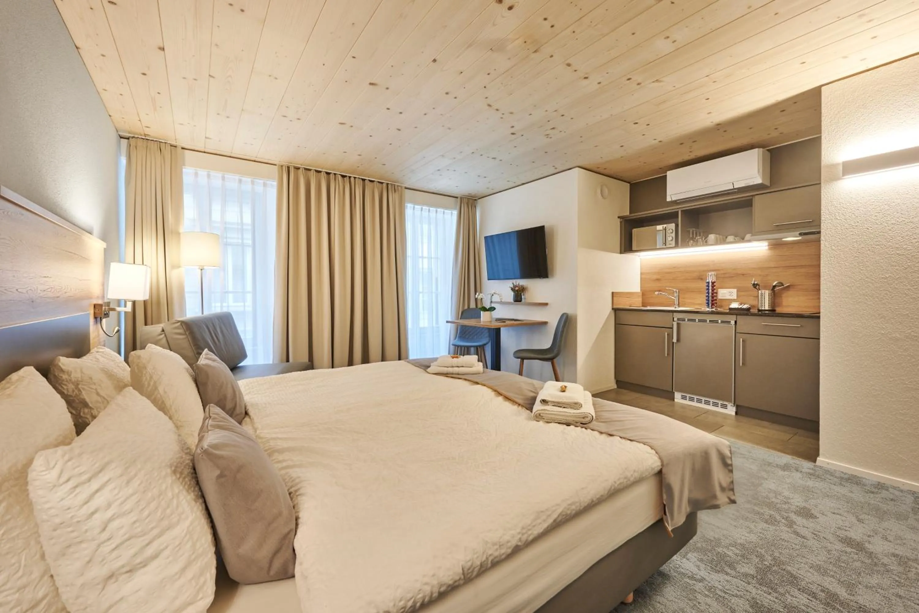 Bed in Aparthotel Krone - Self Check-In