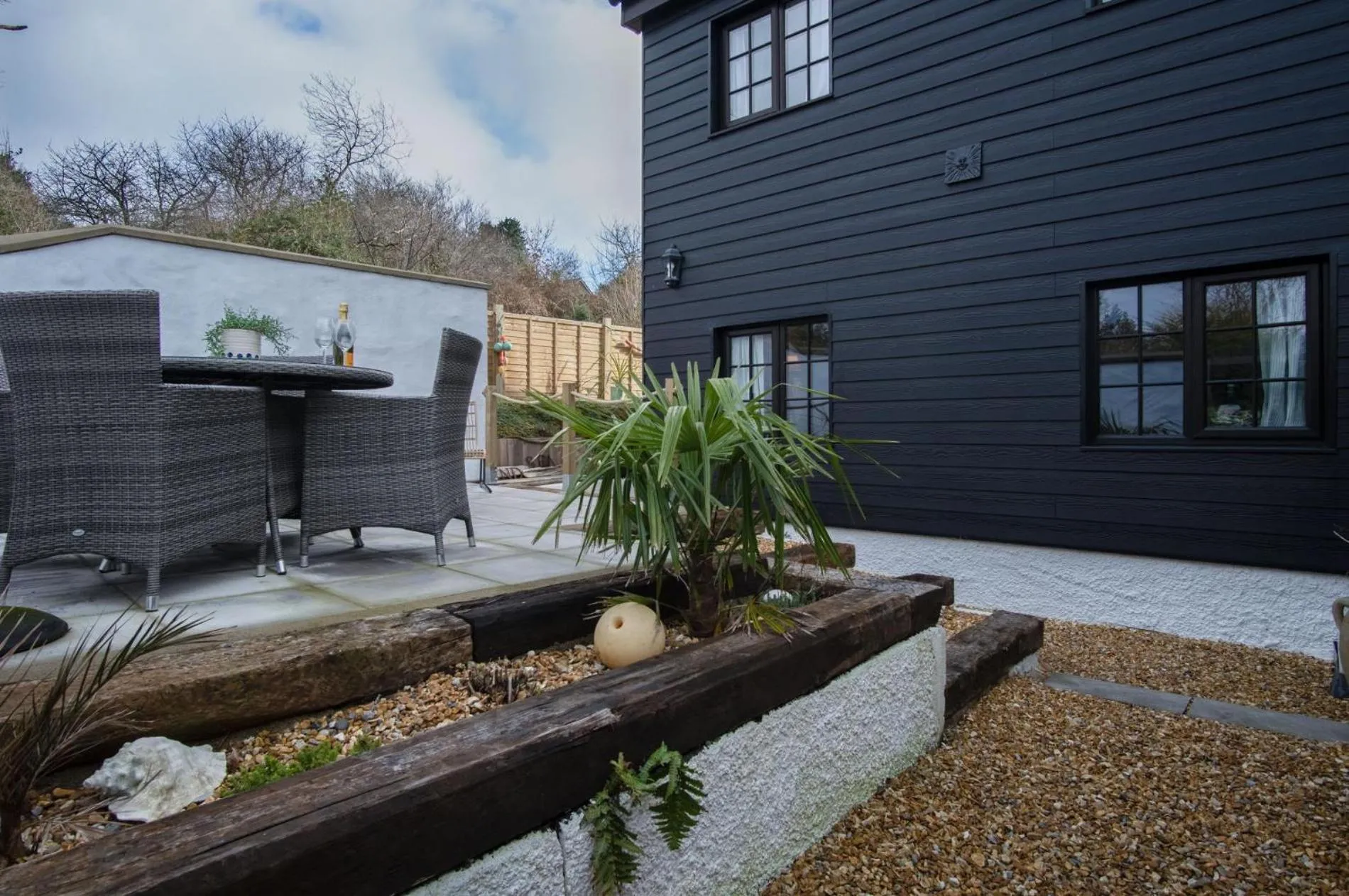 The Old Spa - 2 Bedroom Cottage - Pleasant Valley
