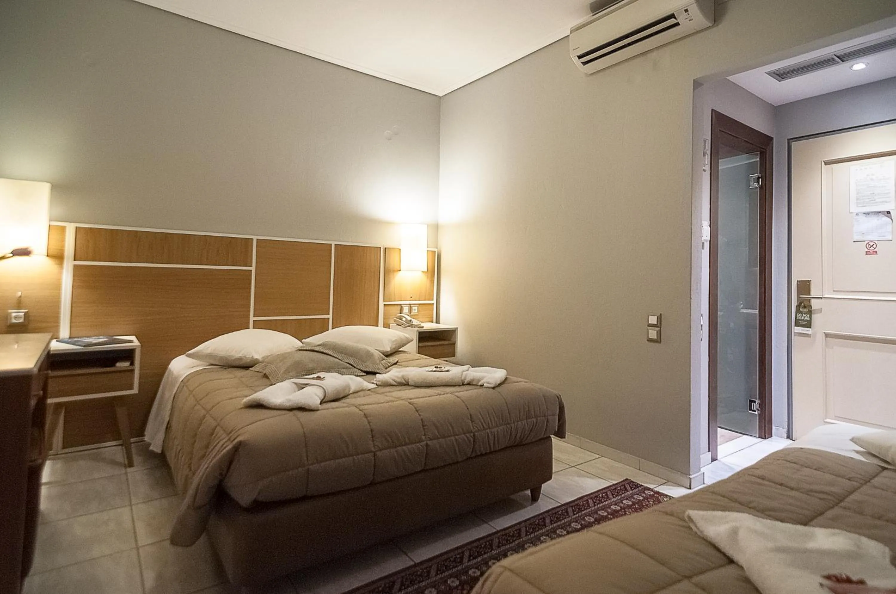 Bed in Fedriades Delphi Hotel