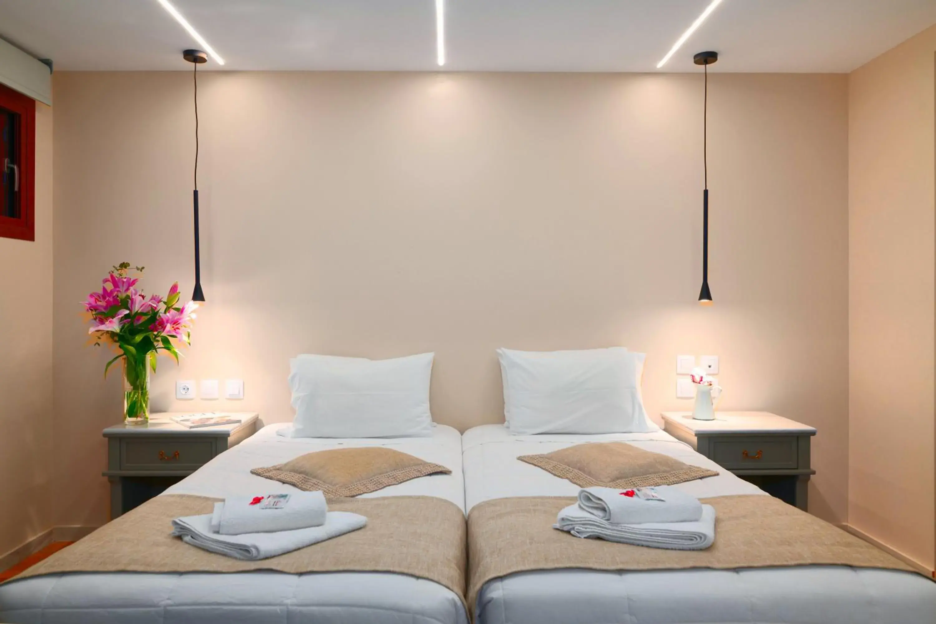 Photo of the whole room, Bed in Fedriades Delphi Hotel Photo of the whole room, Bed in Fedriades Delphi Hotel