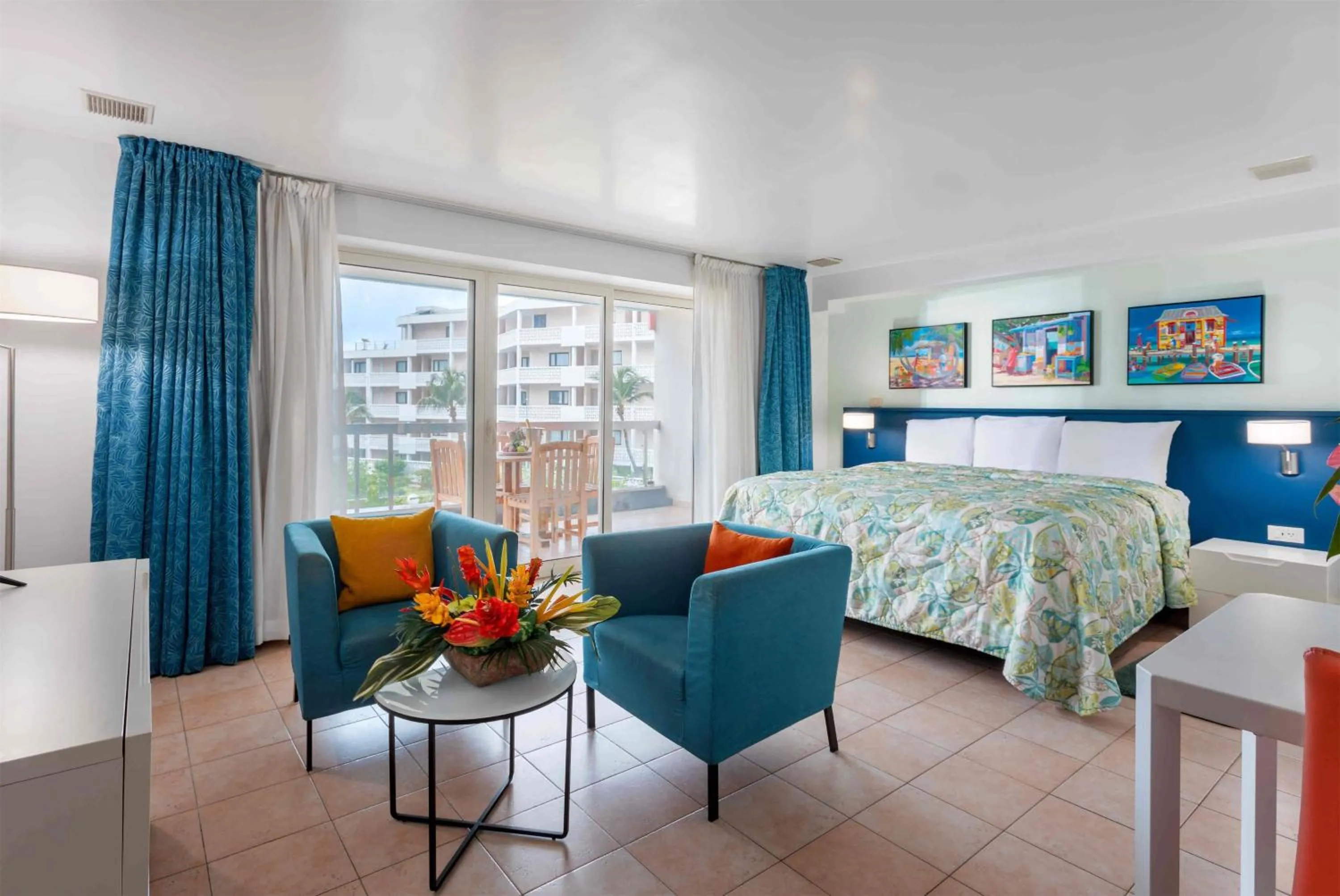 Photo of the whole room, Bed in Royal Islander Club Resort La Terrasse