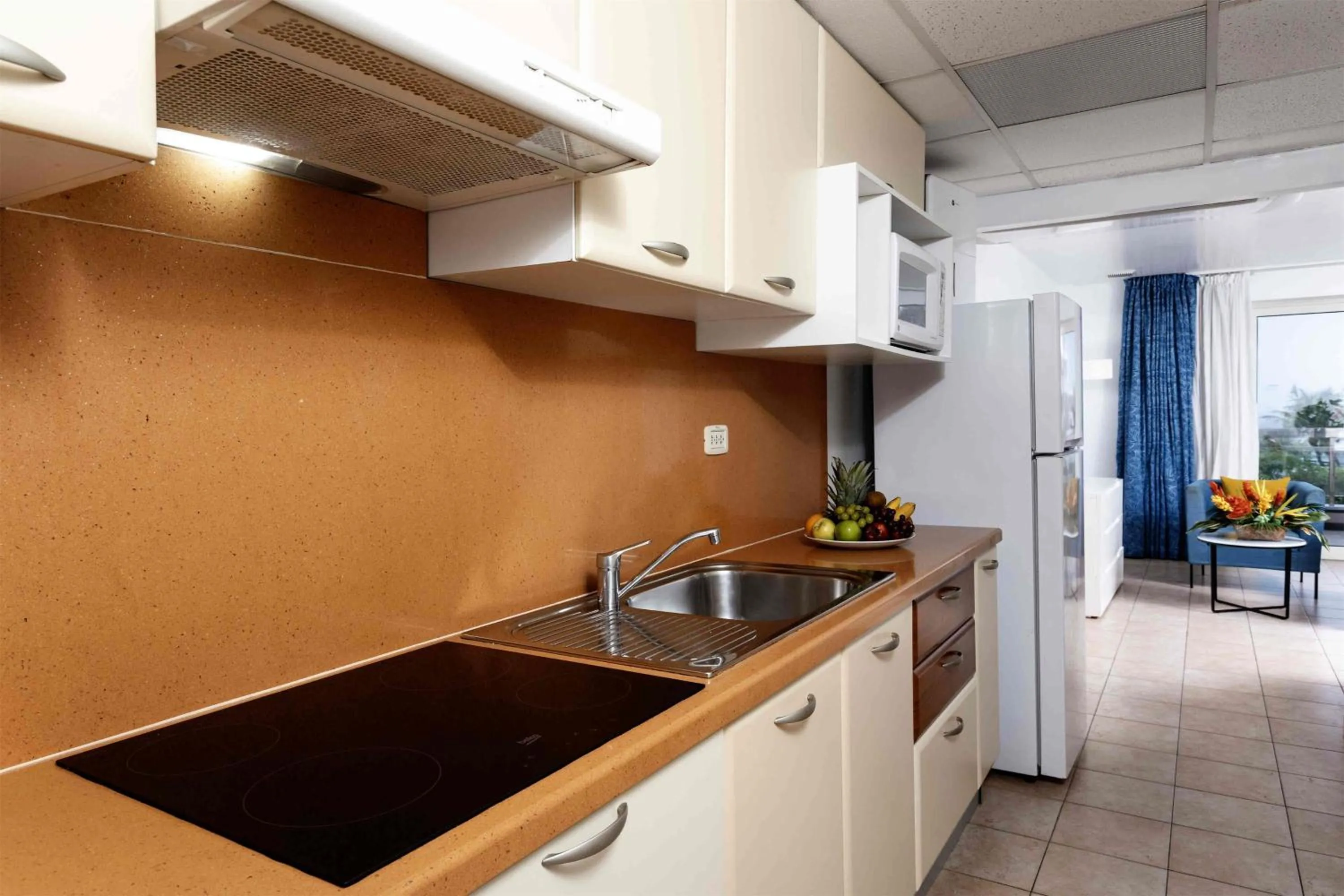 Kitchen or kitchenette in Royal Islander Club Resort La Terrasse