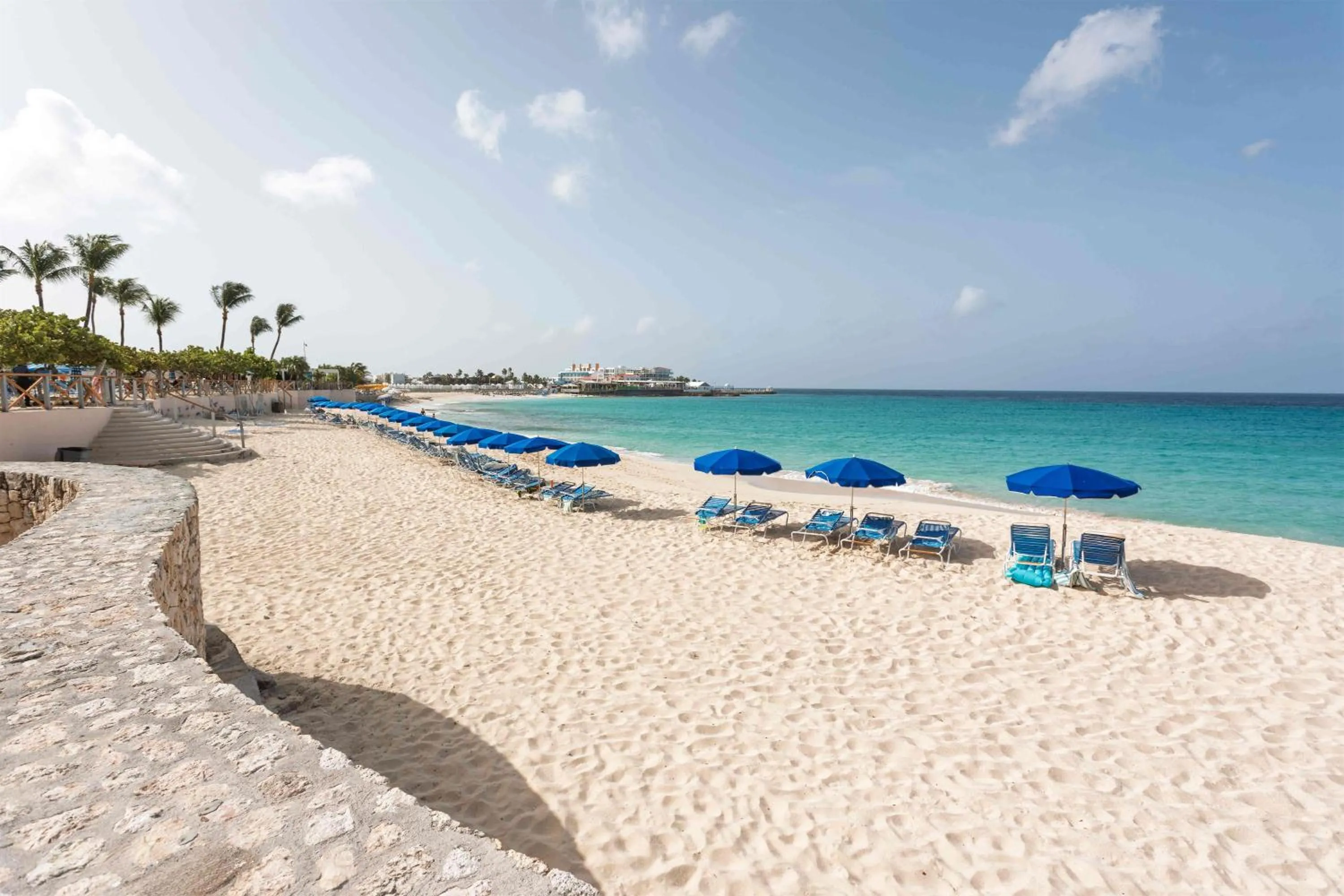 Beach in Royal Islander Club Resort La Terrasse