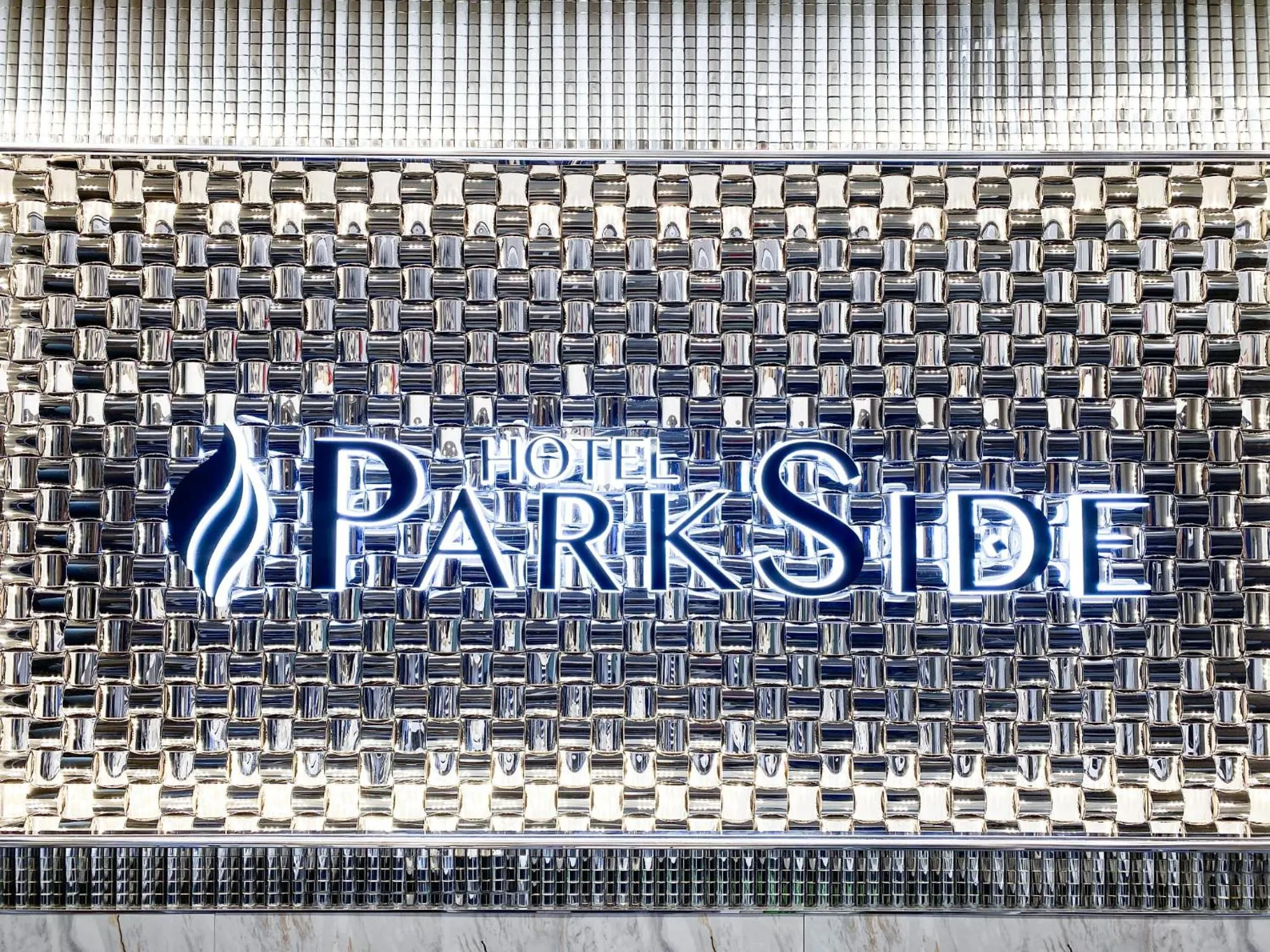 HOTEL PARK SIDE