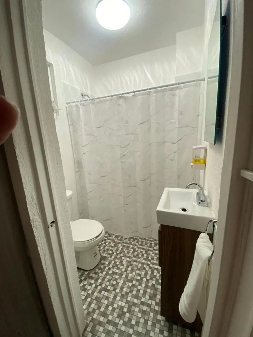 Shower in Hotel Posada Jardín Aguascalientes