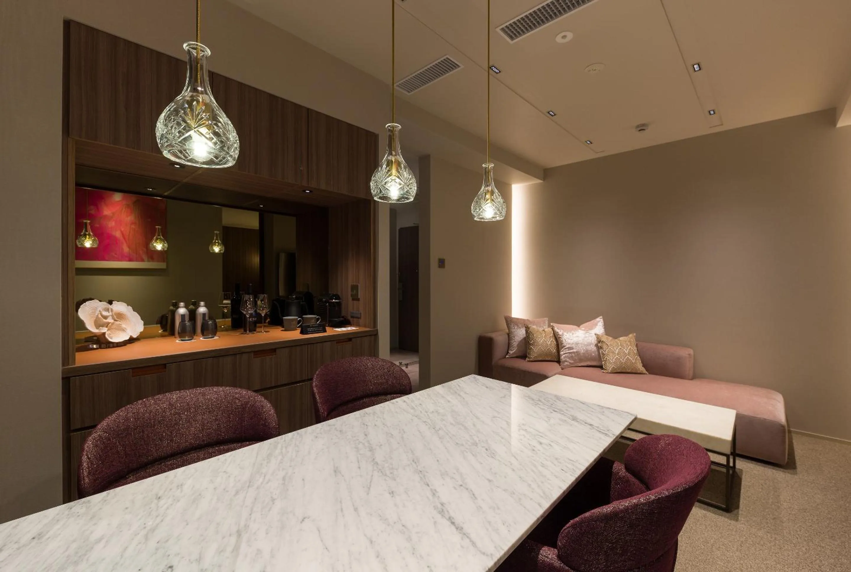 Living room, Bed in THE skM TOKYO HOTEL & DINING