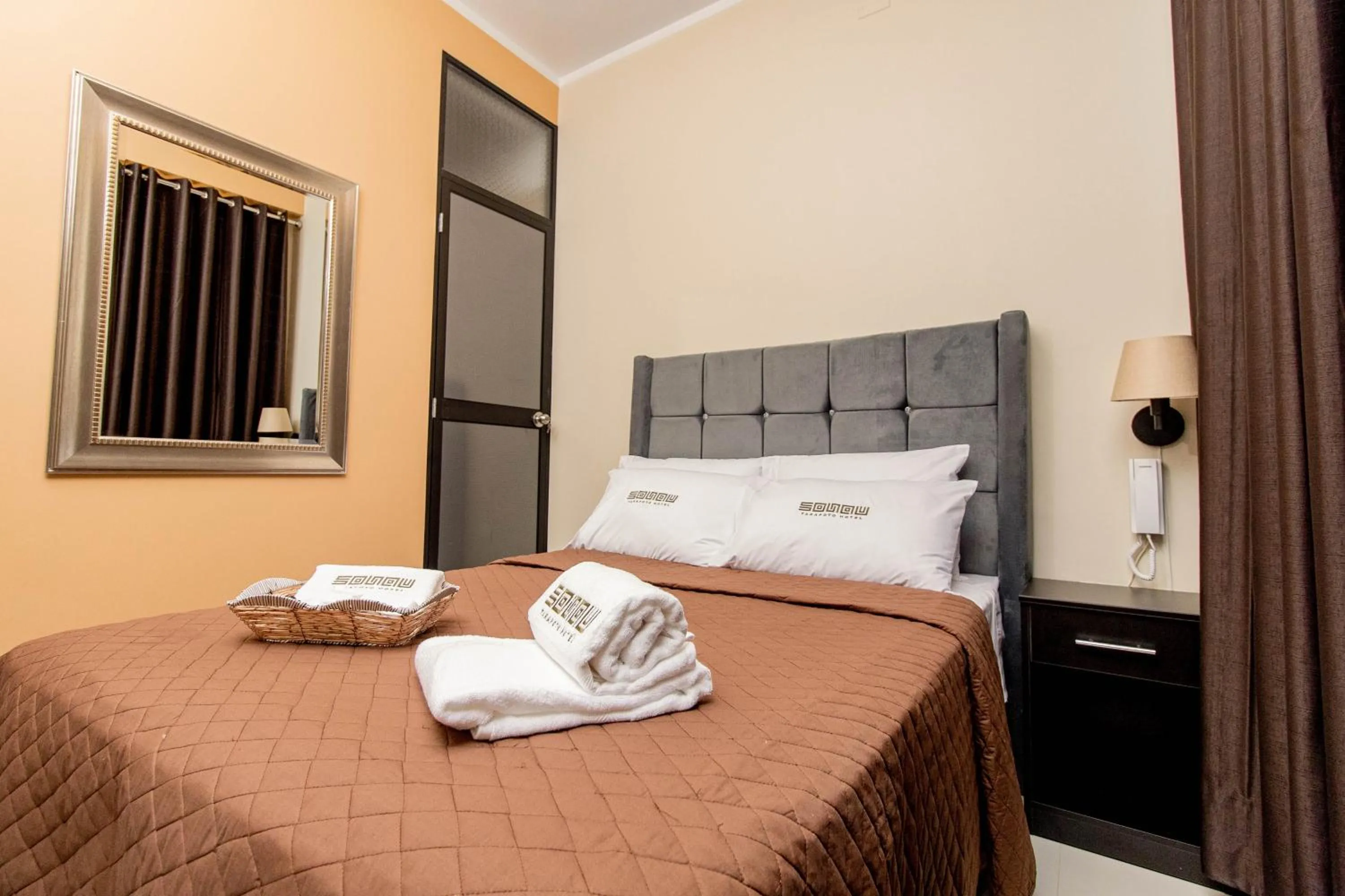 Bed in Sonqu Tarapoto