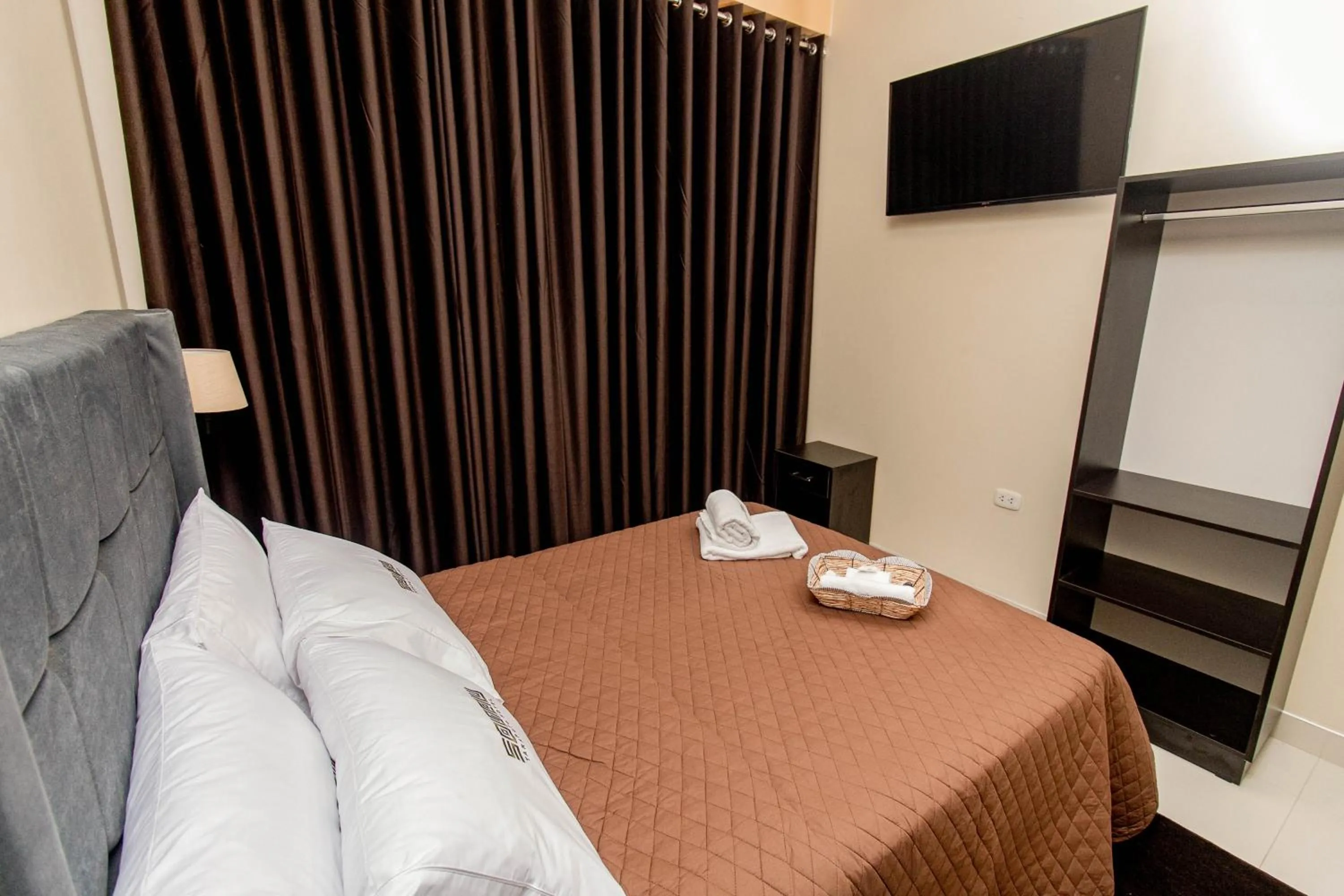 Bed in Sonqu Tarapoto