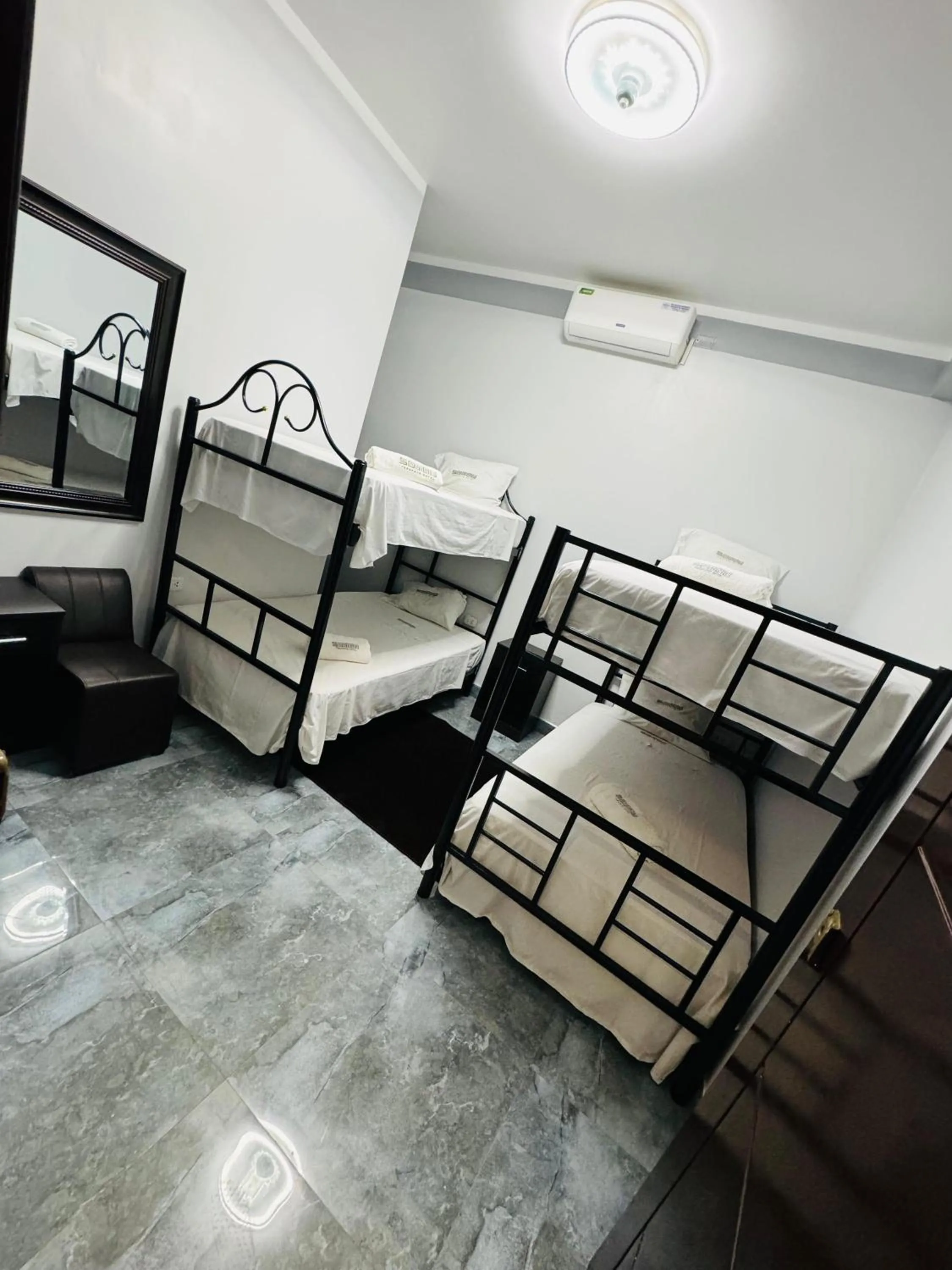 Bed in Sonqu Tarapoto