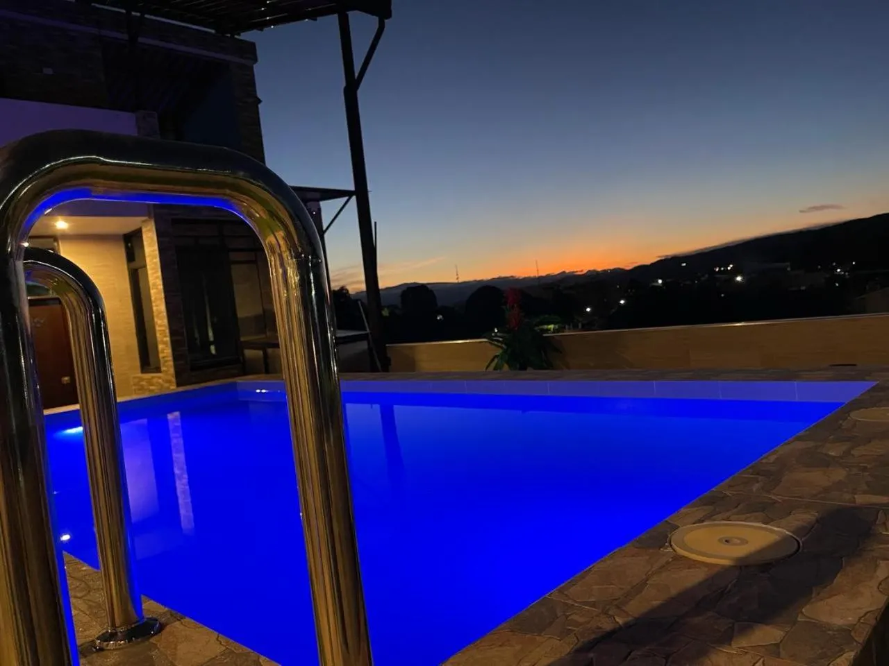 Swimming pool in Sonqu Tarapoto