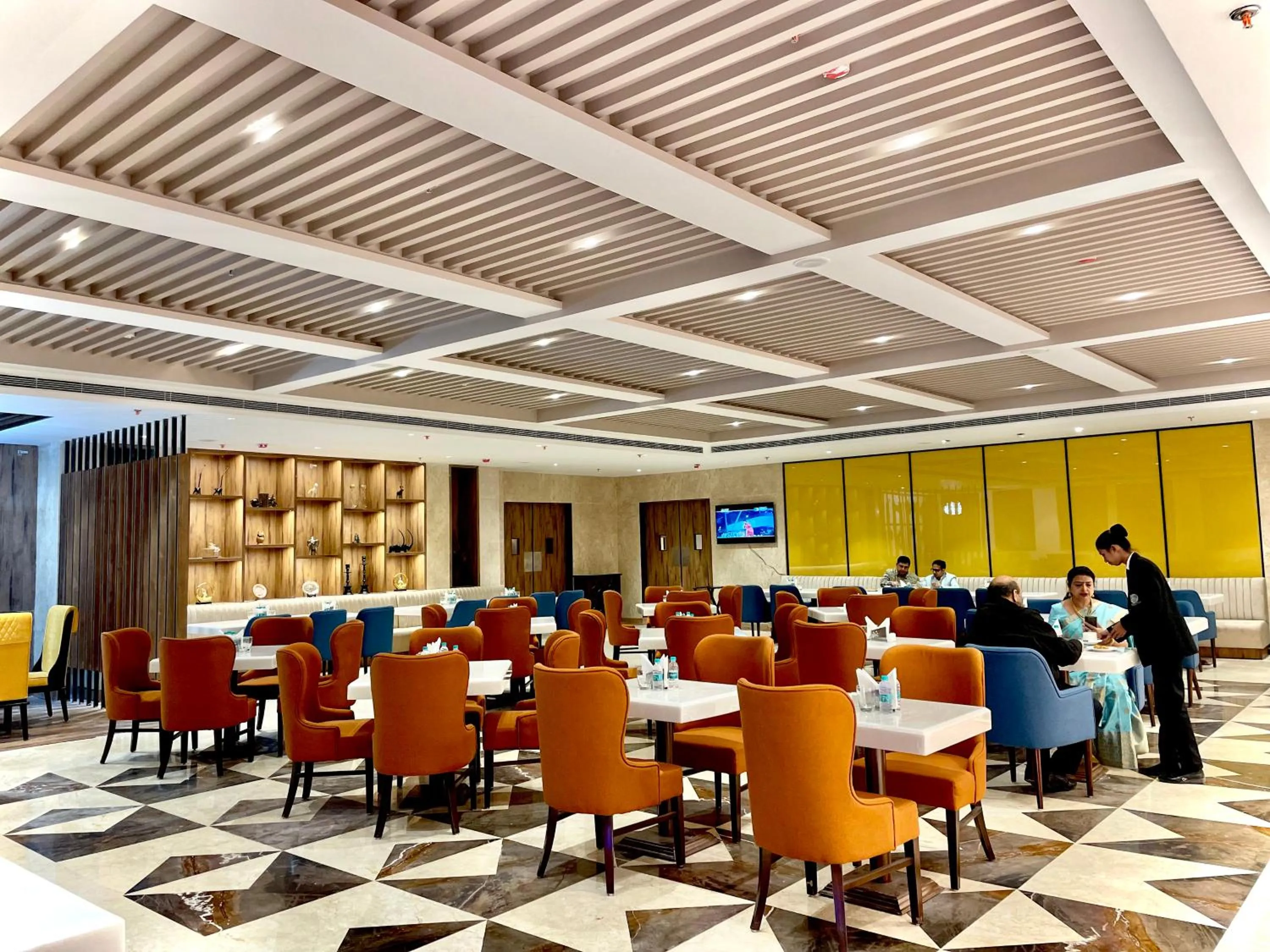 Restaurant/places to eat in The Mars Resorts