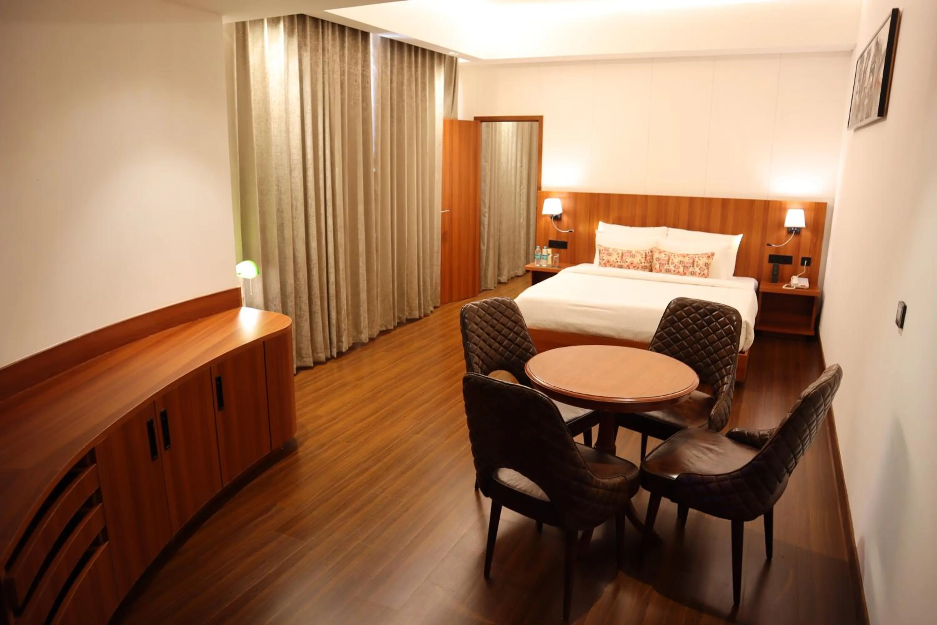 Bedroom, Bed in The Mars Resorts