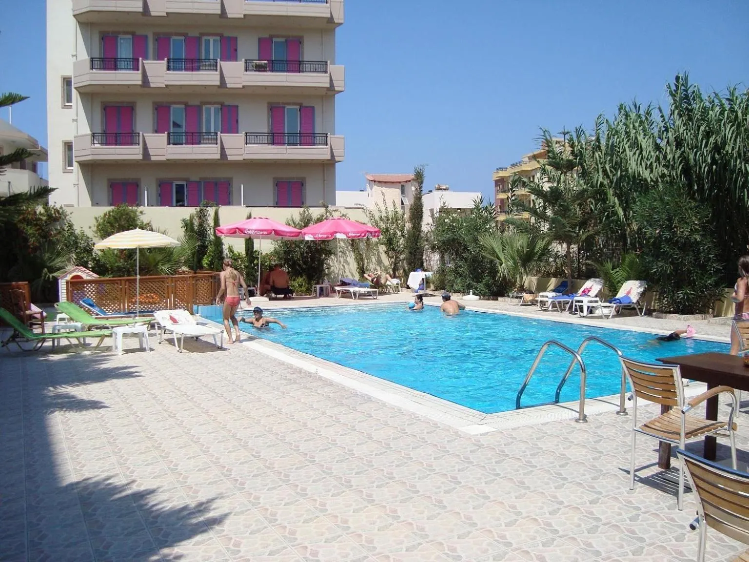 Swimming pool in Eleni Palace