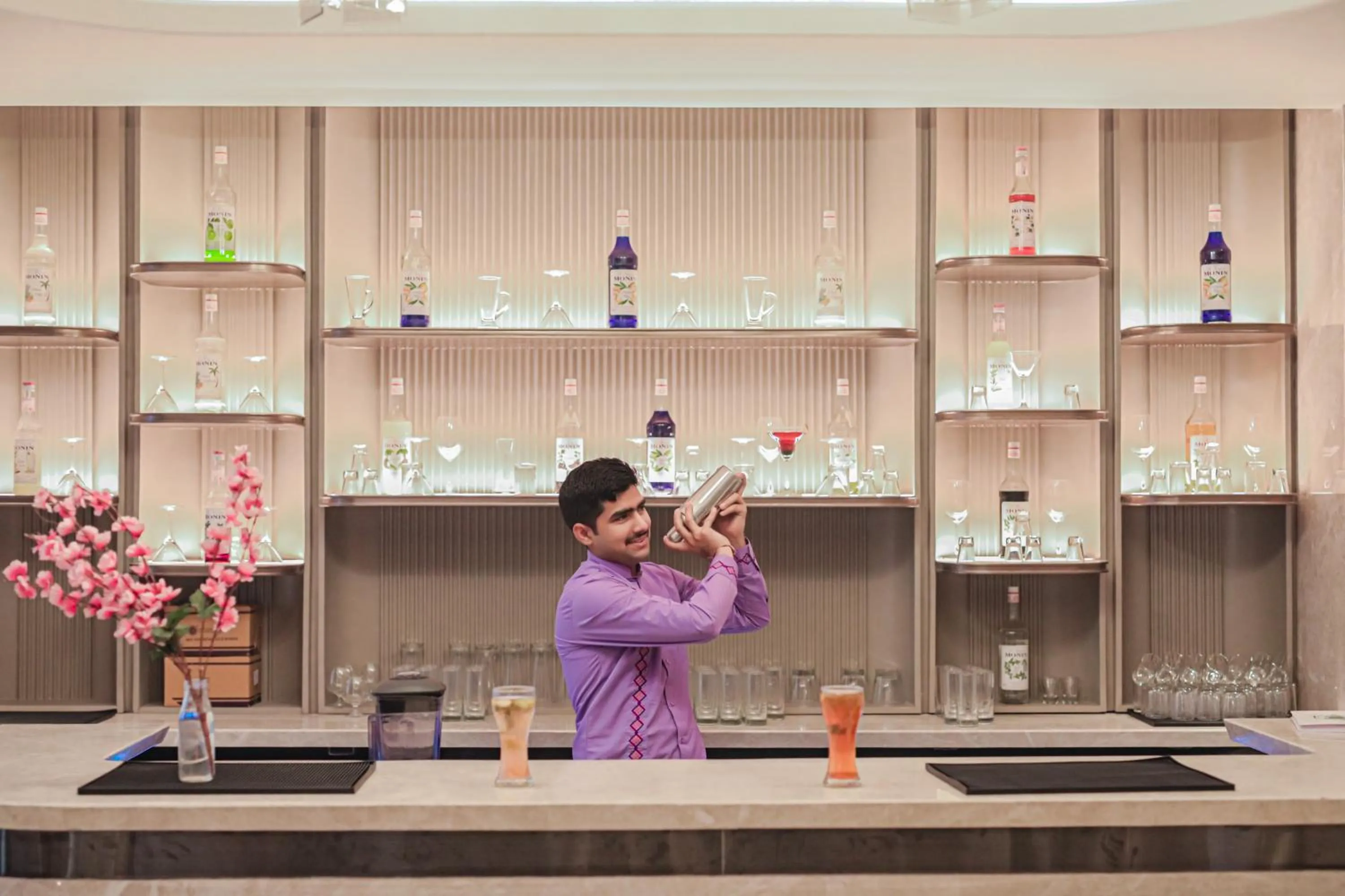 Lounge or bar in Regenta Place Verka Amritsar