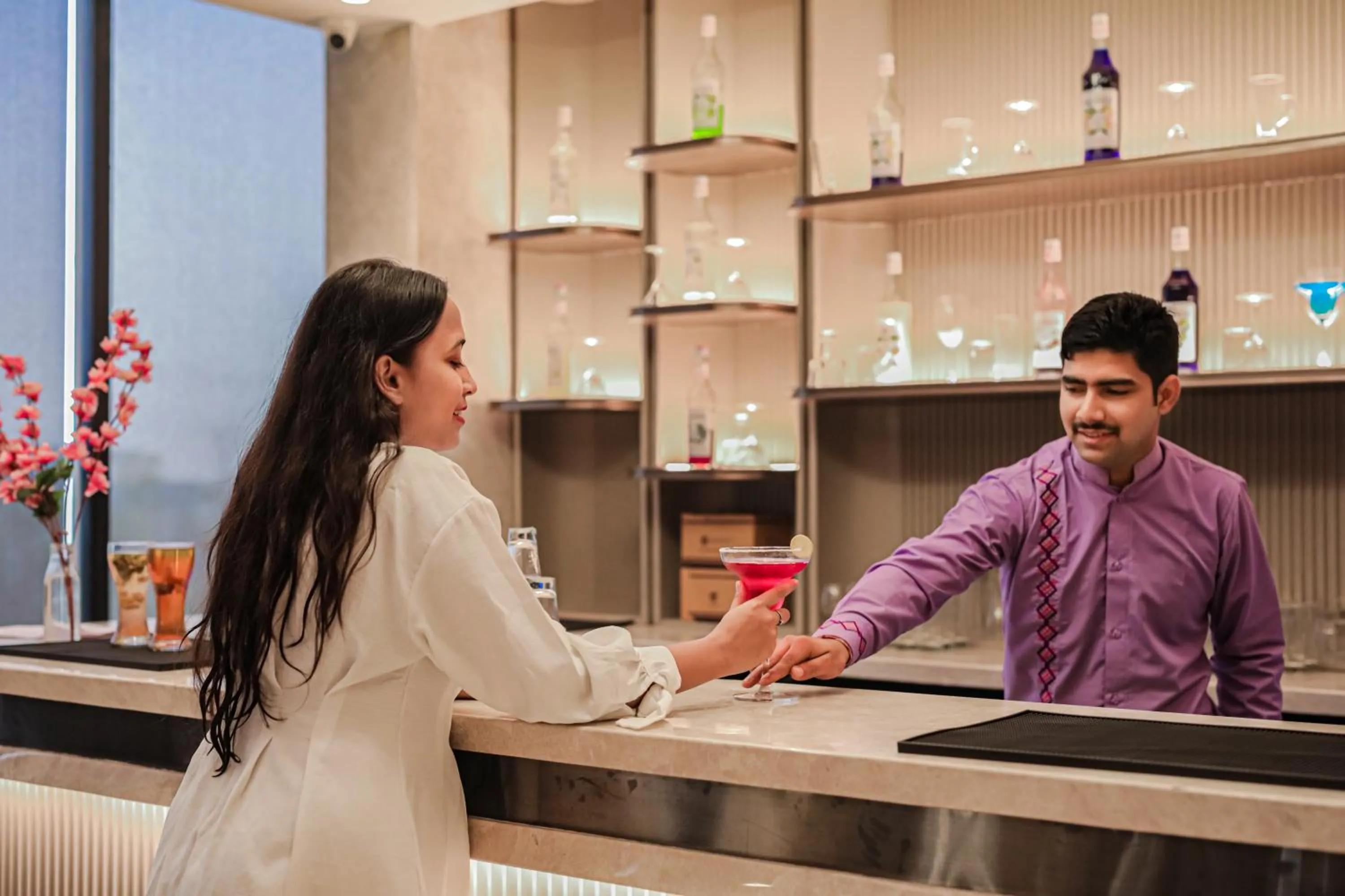 Lounge or bar in Regenta Place Verka Amritsar