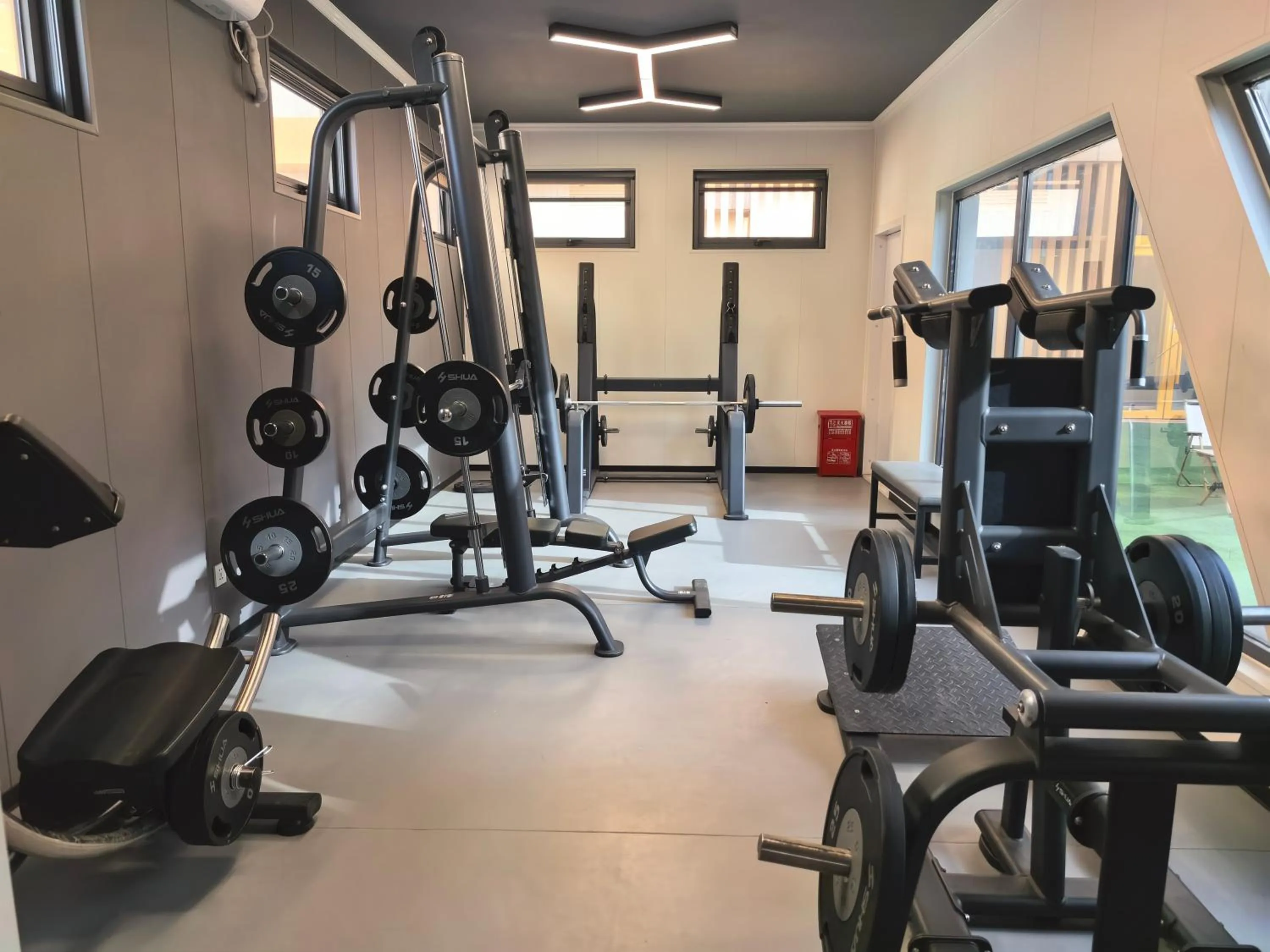 Fitness centre/facilities in Escale International Hotel