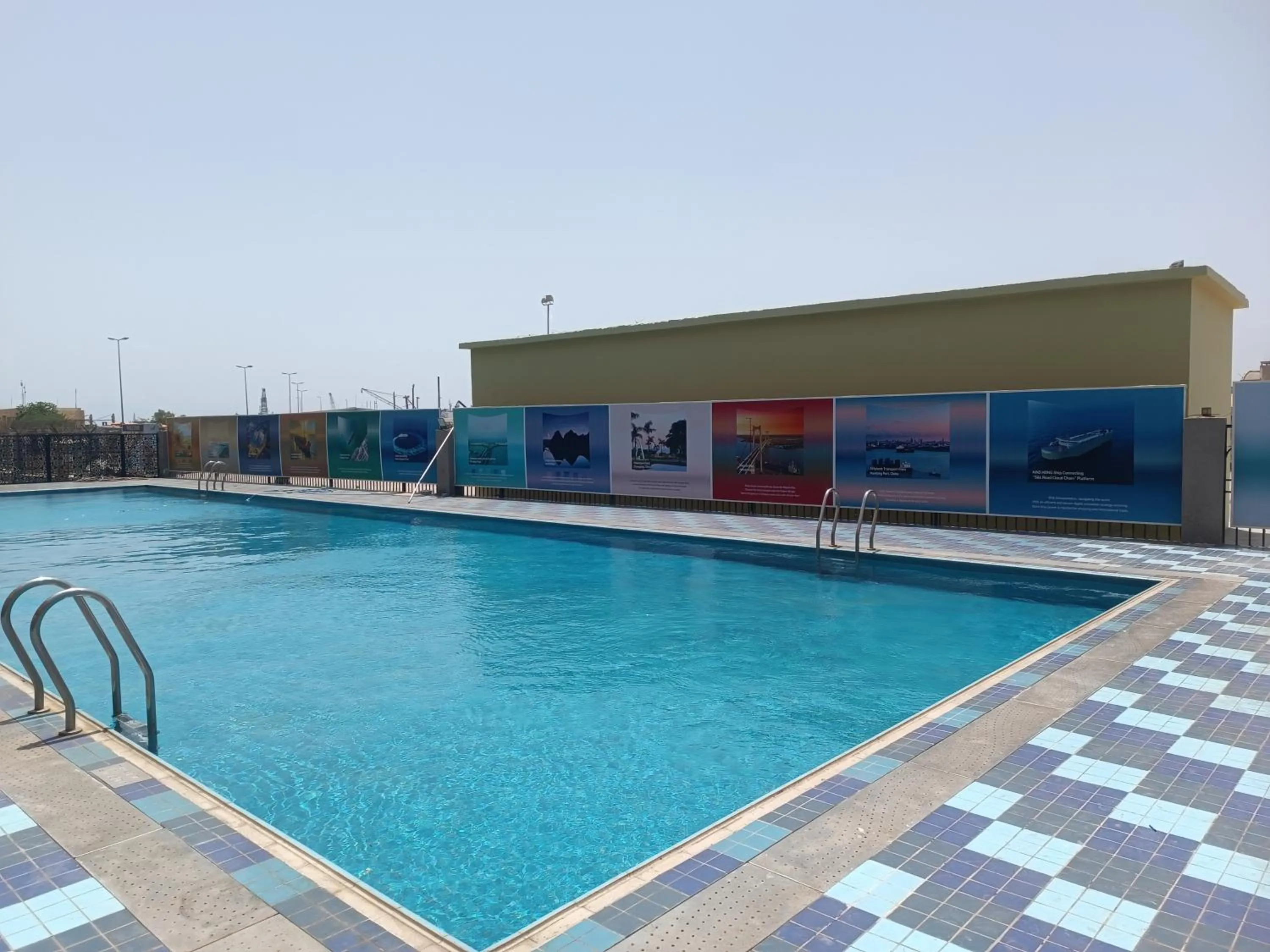 Swimming pool in Escale International Hotel