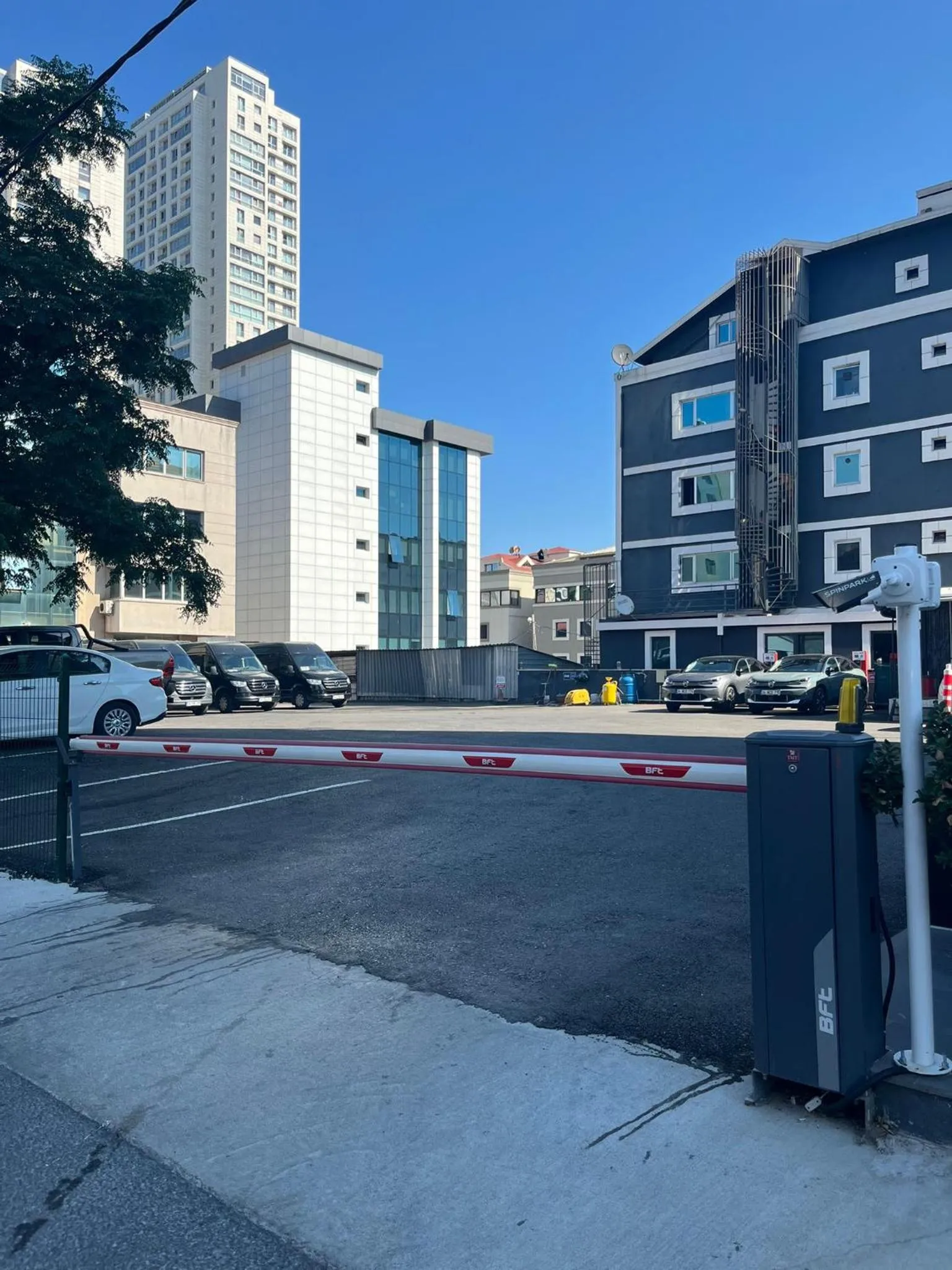 Parking in The Kailyn Hotels&Suites Ataşehir