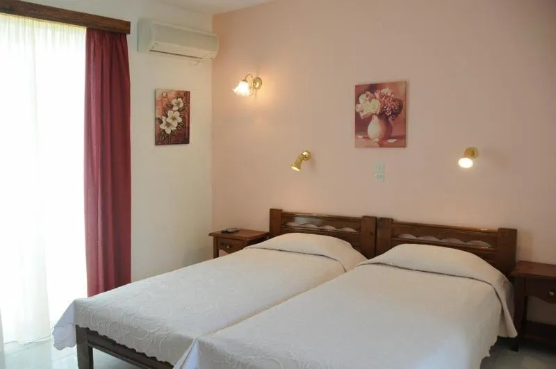 Senia Studios