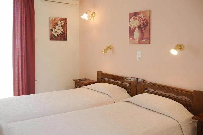 Senia Studios
