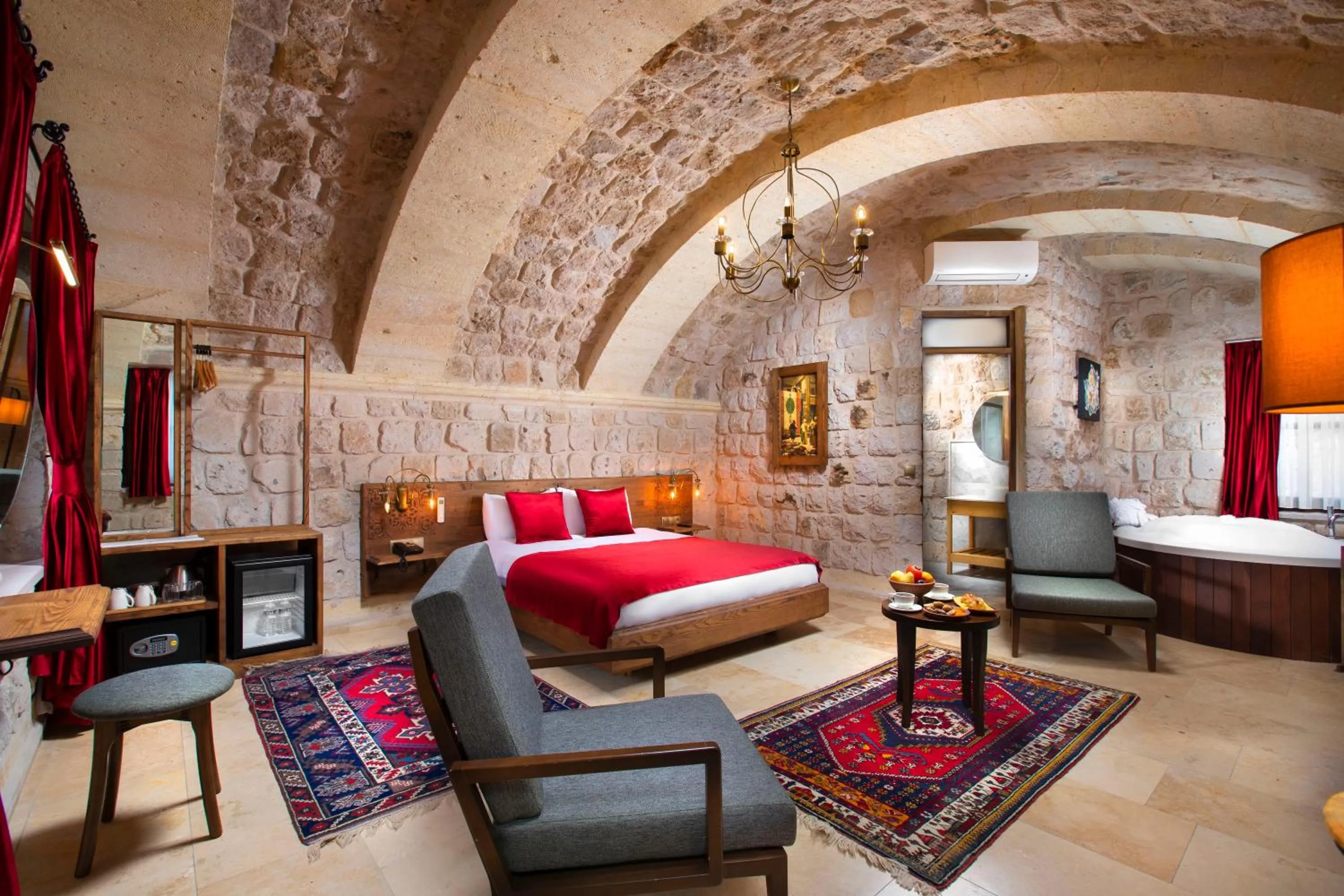 Photo of the whole room, Bed in Woox Cappadocia