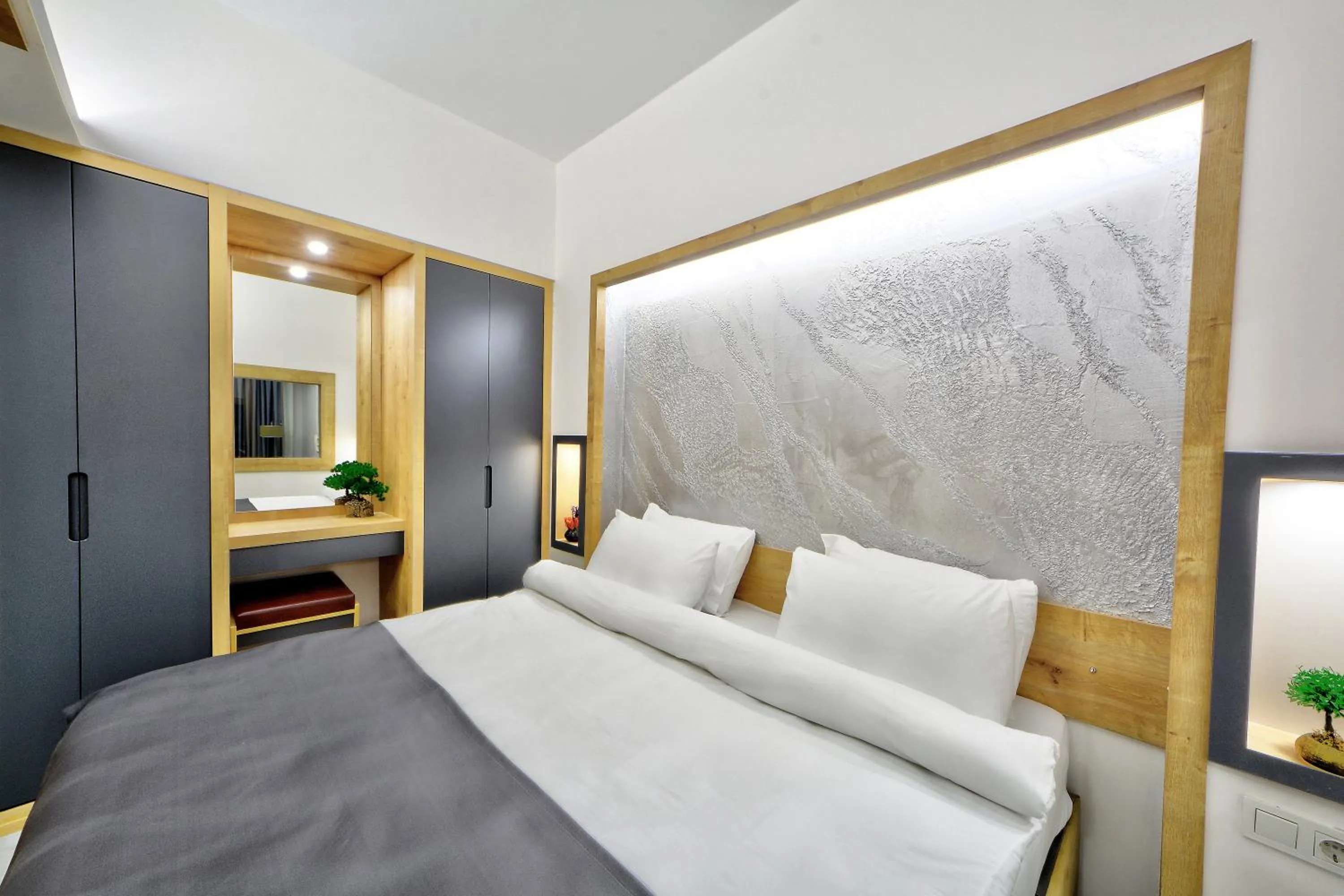 Bedroom in North Blue Life