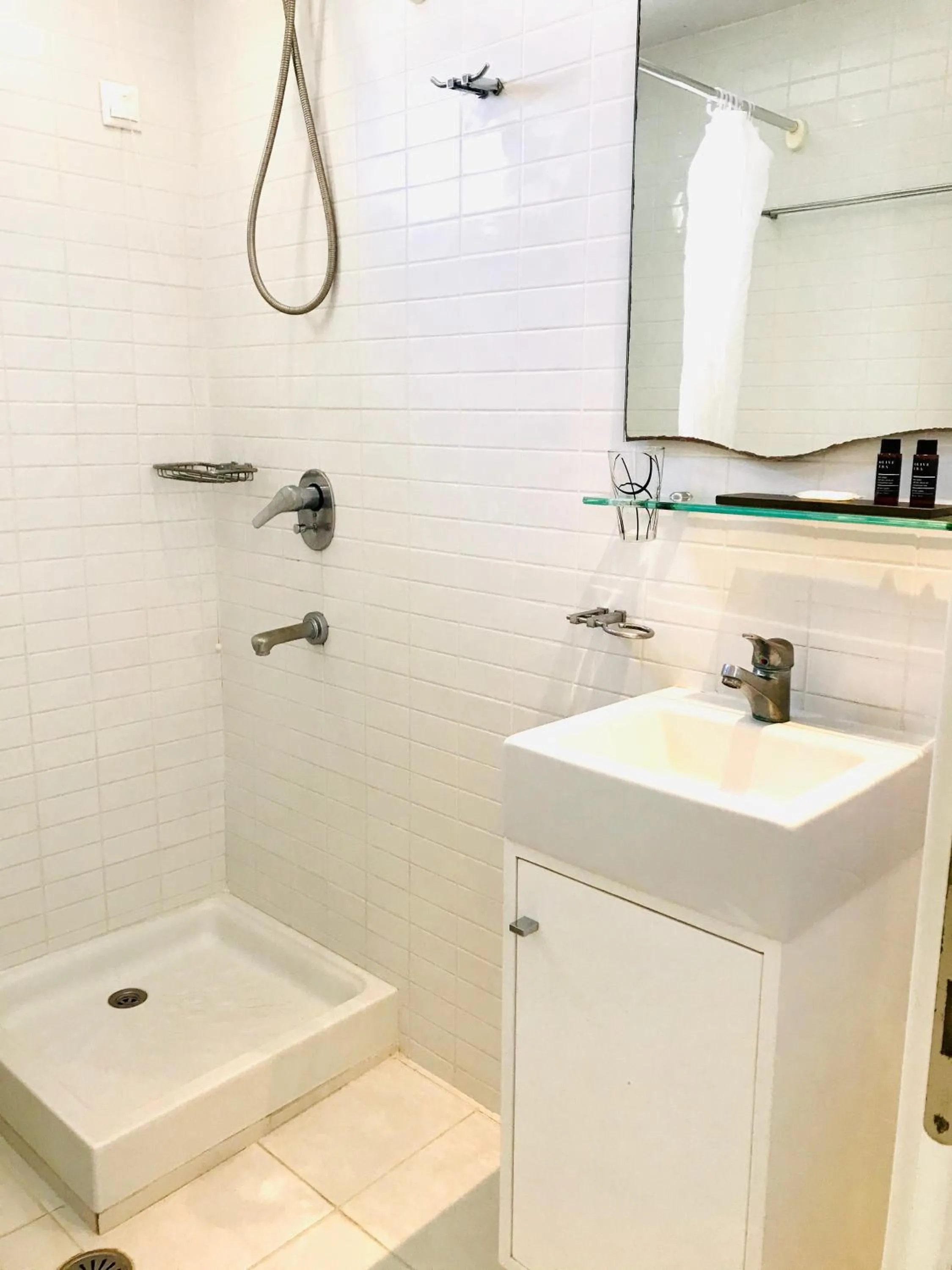 Toilet in Thera Mare