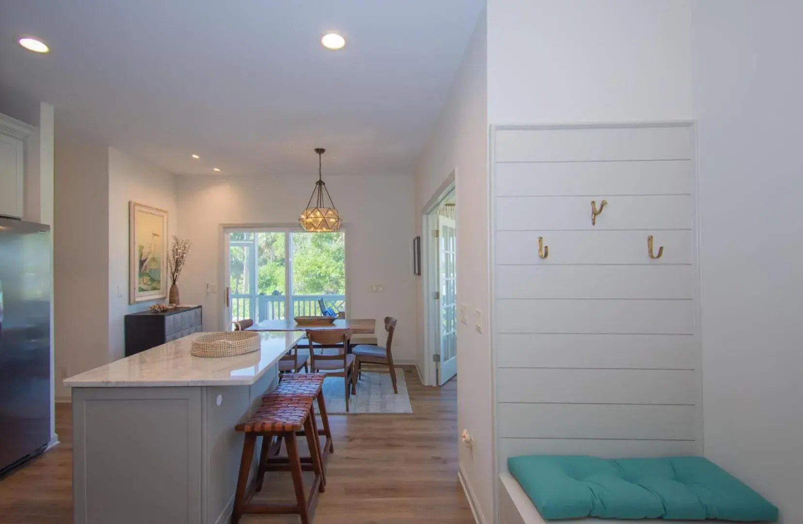 Vacation Home in Magnificent ocean views from upper floor of this 3BR home Vacation Home in Magnificent ocean views from upper floor of this 3BR home