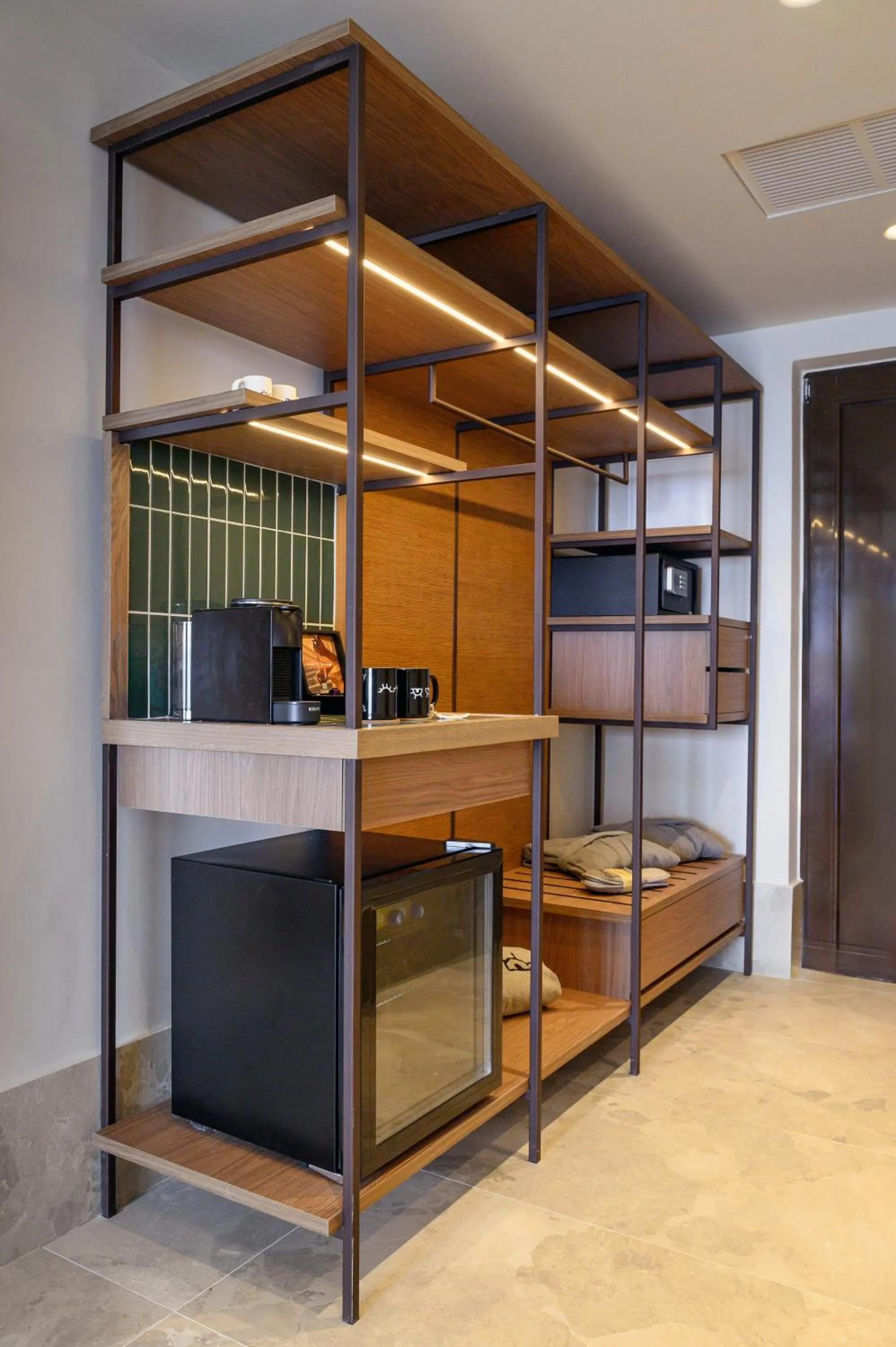 Bedroom, Bed in INNSiDE by Melia Elounda