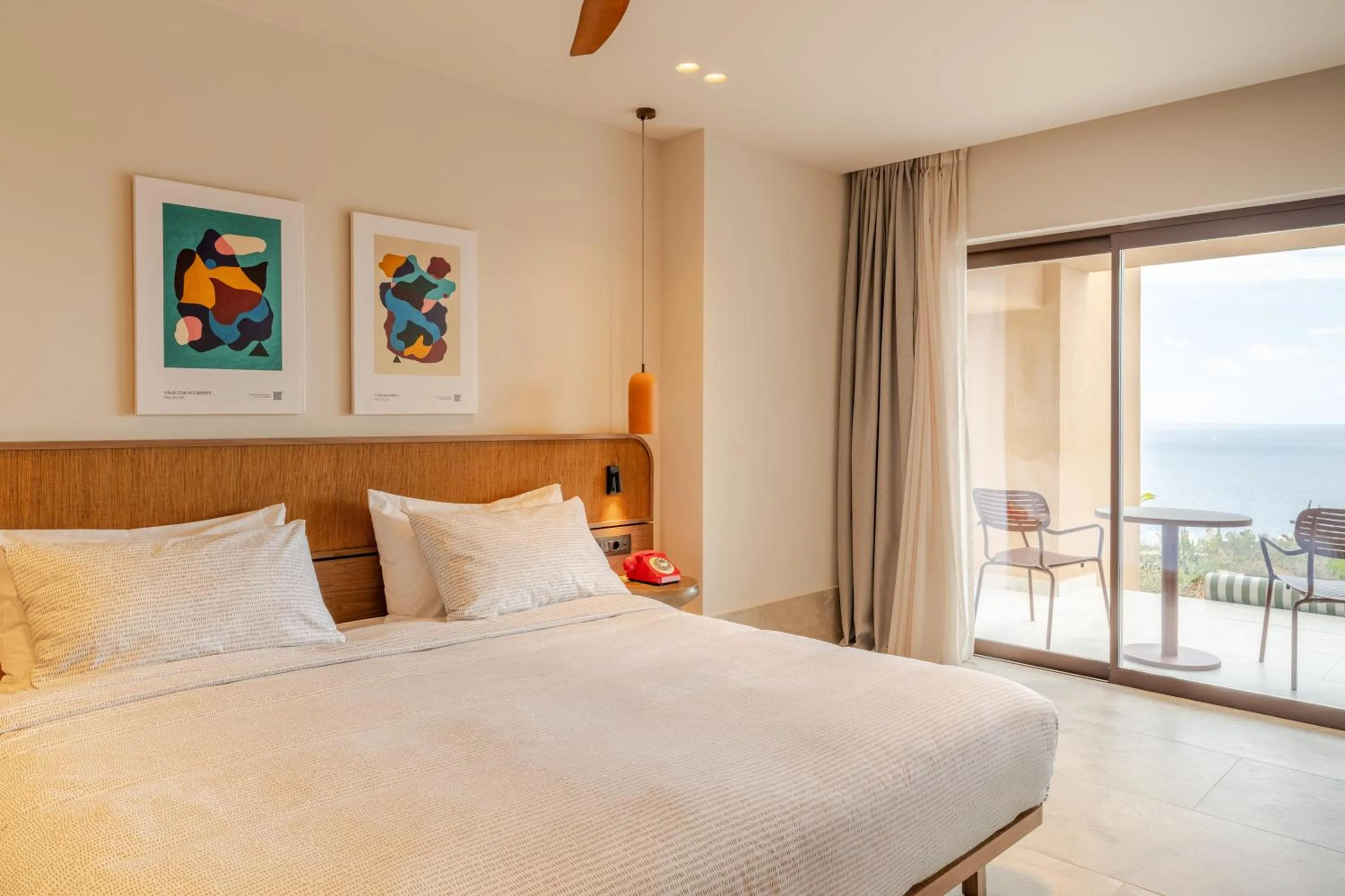 Bed in INNSiDE Elounda