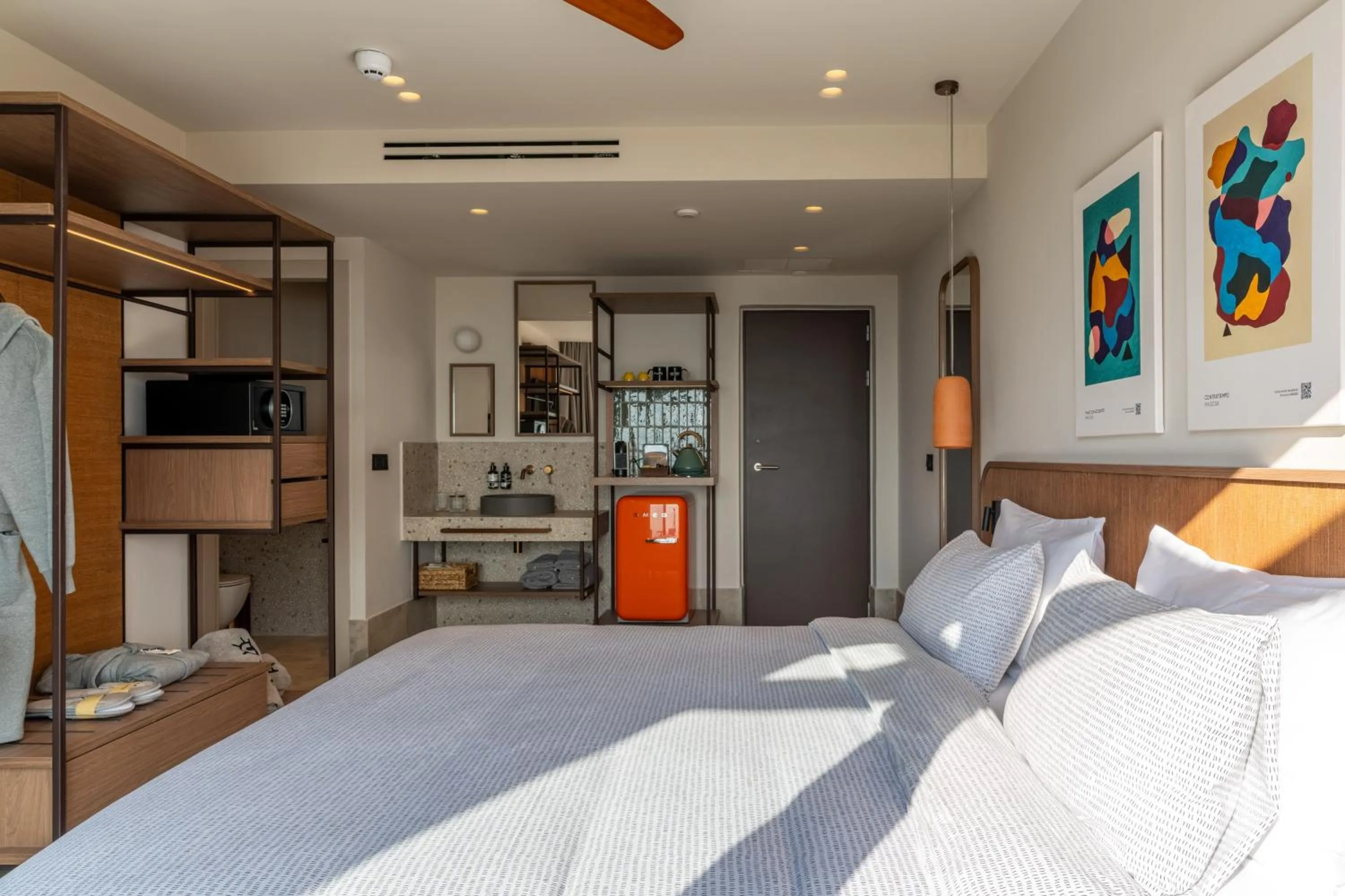 Property building, Bed in INNSiDE Elounda