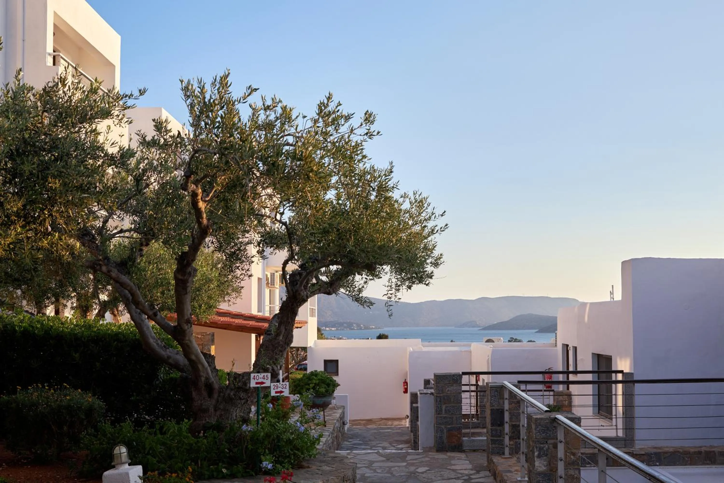 Property Building in Elounda Ilion Hotel Bungalows