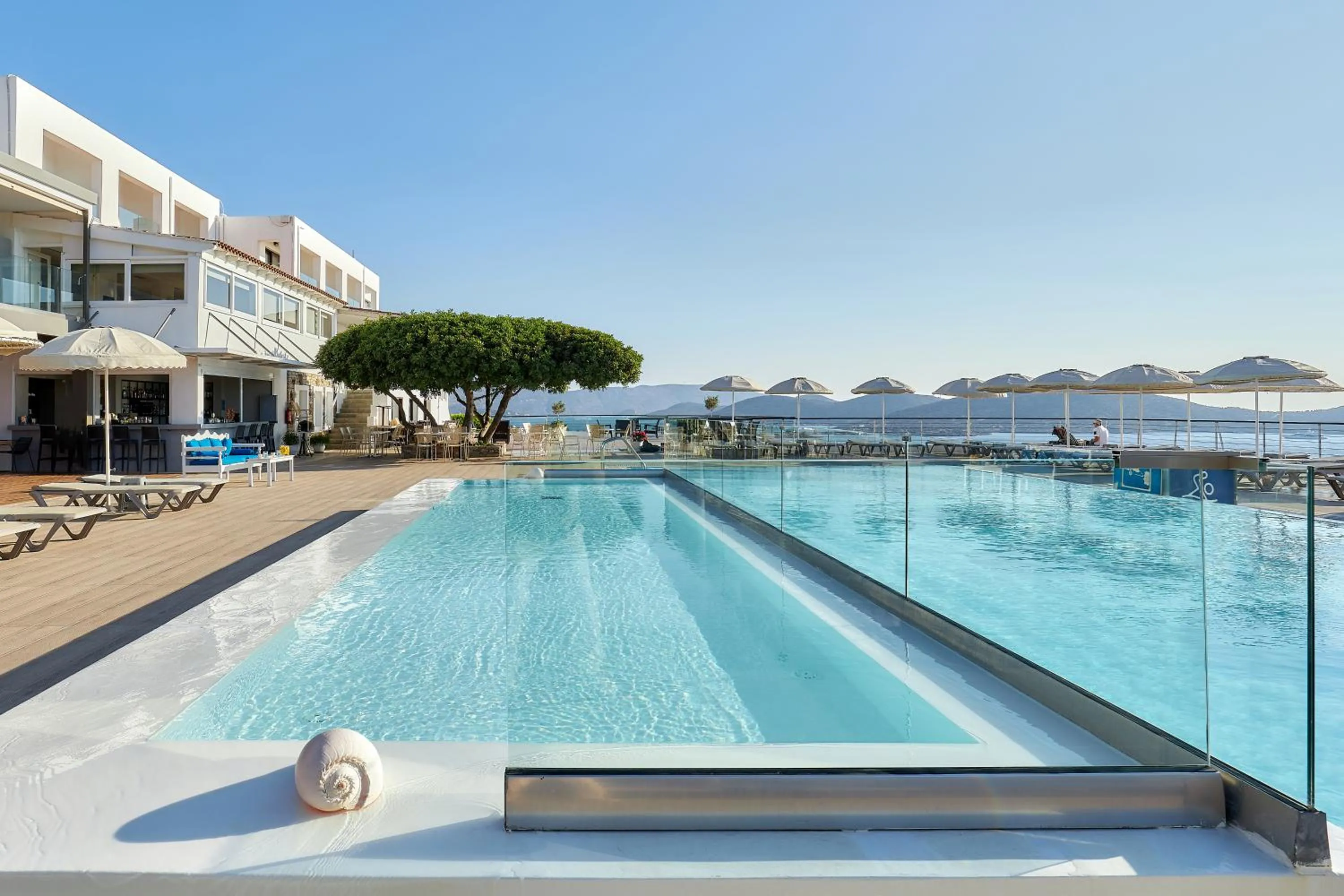 Swimming Pool in Elounda Ilion Hotel Bungalows