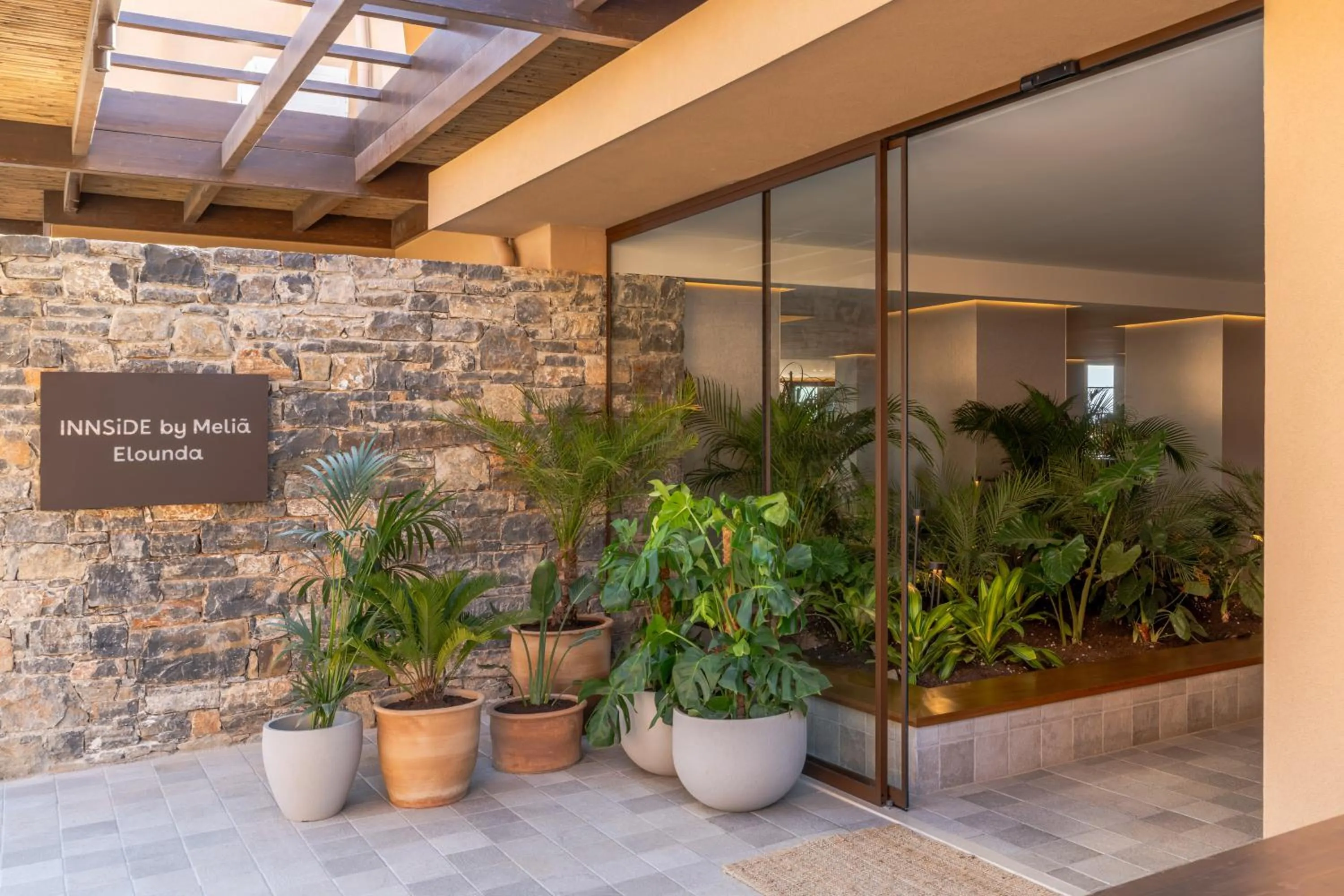 Day in INNSiDE by Melia Elounda